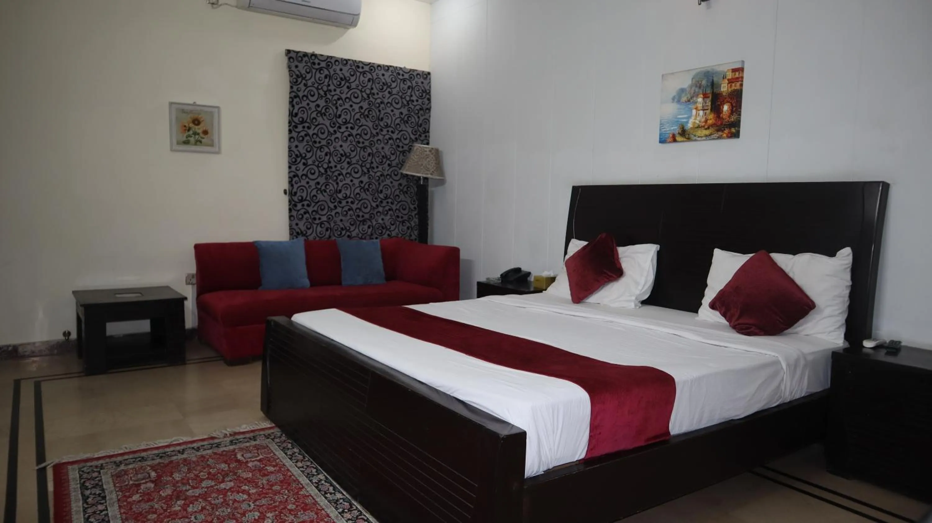 Bed in Serene Residence