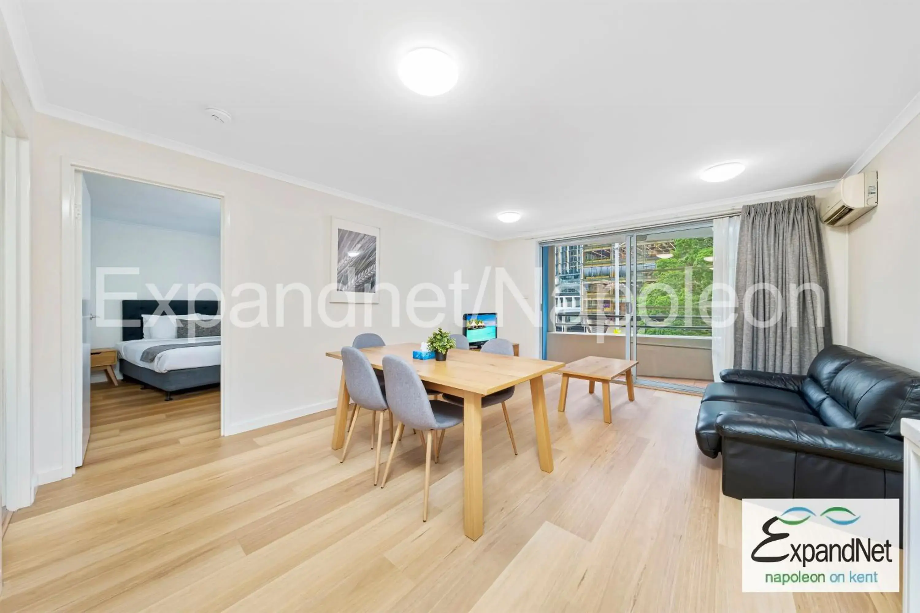 Bed in Napoleon On Kent Bed in Napoleon On Kent