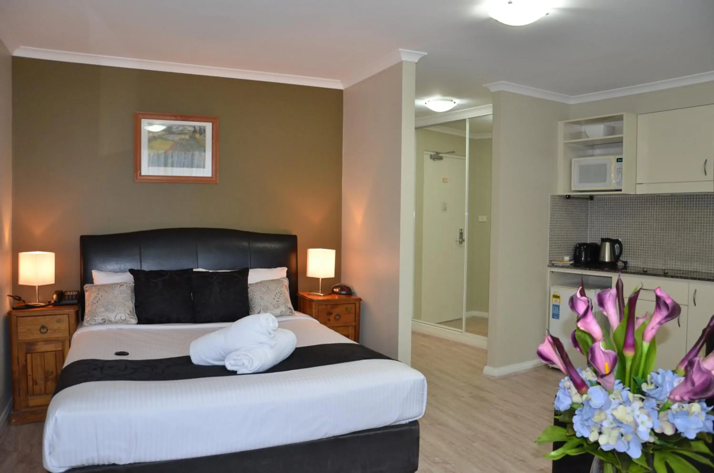 Bed in Napoleon On Kent Bed in Napoleon On Kent