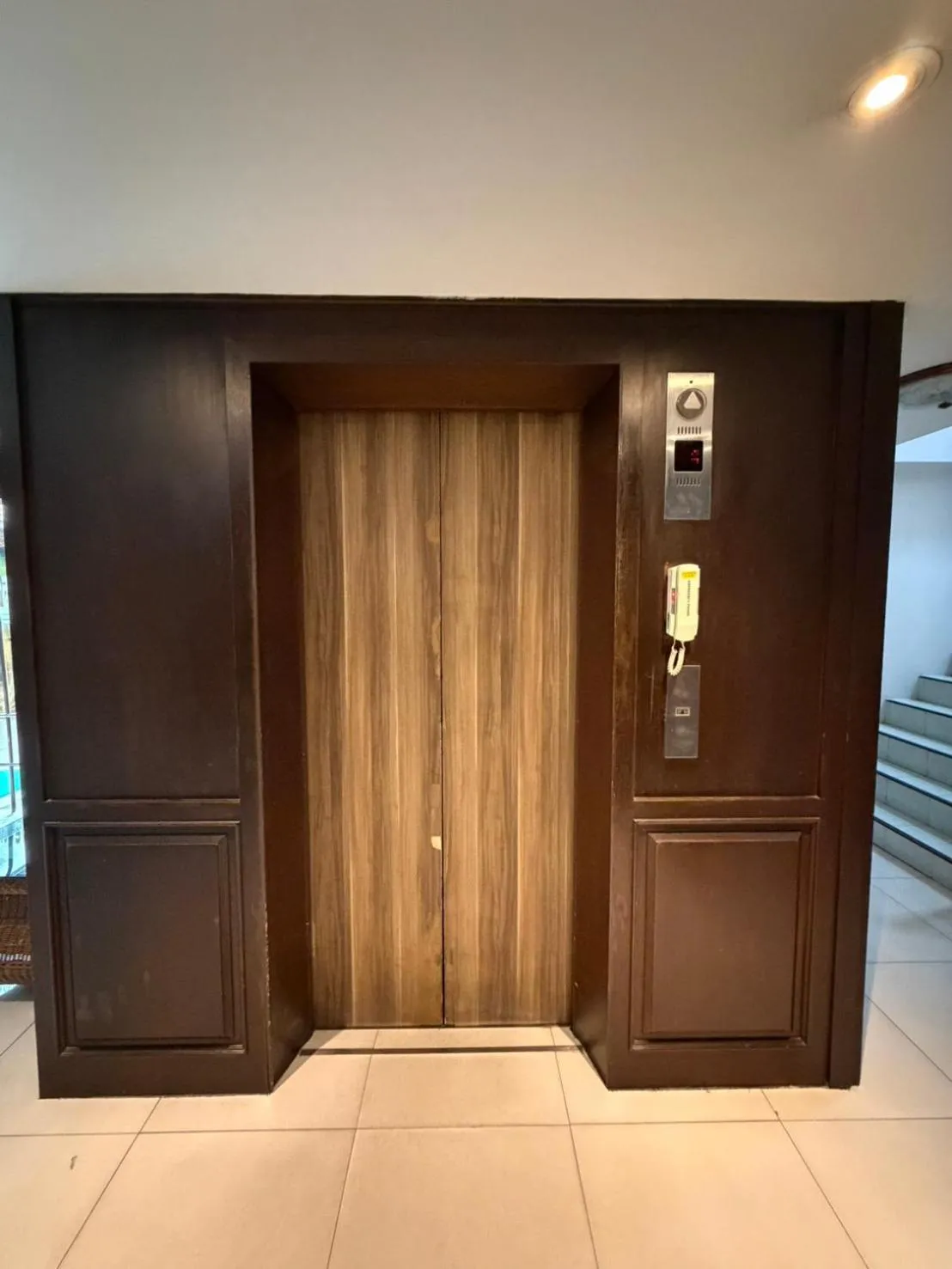 elevator in Inn House- SHA Extra Plus