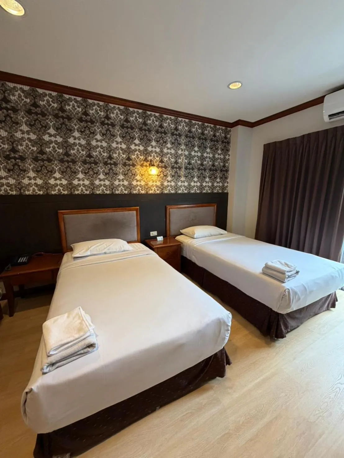 Bed in Inn House- SHA Extra Plus