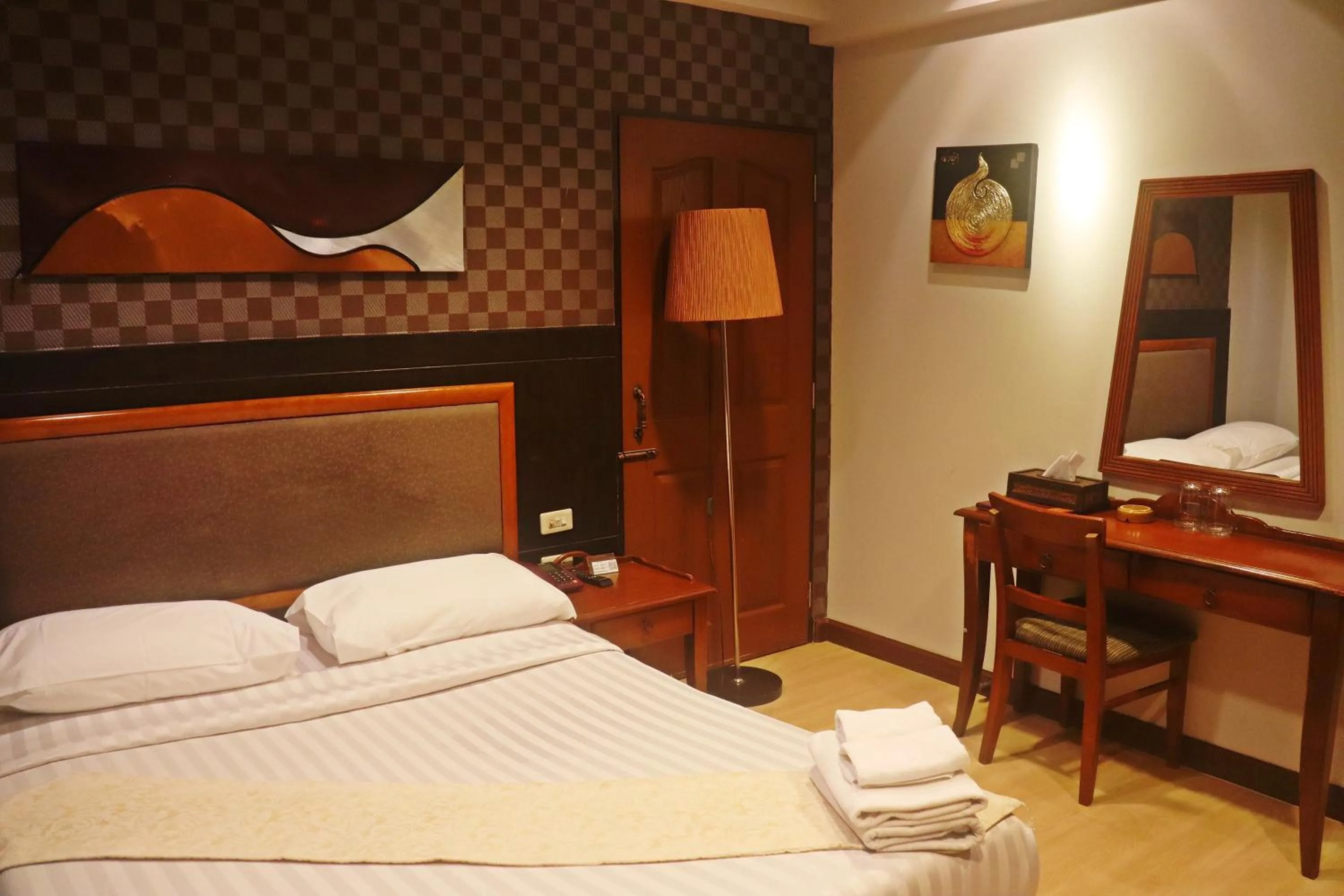 Bed in Inn House- SHA Extra Plus