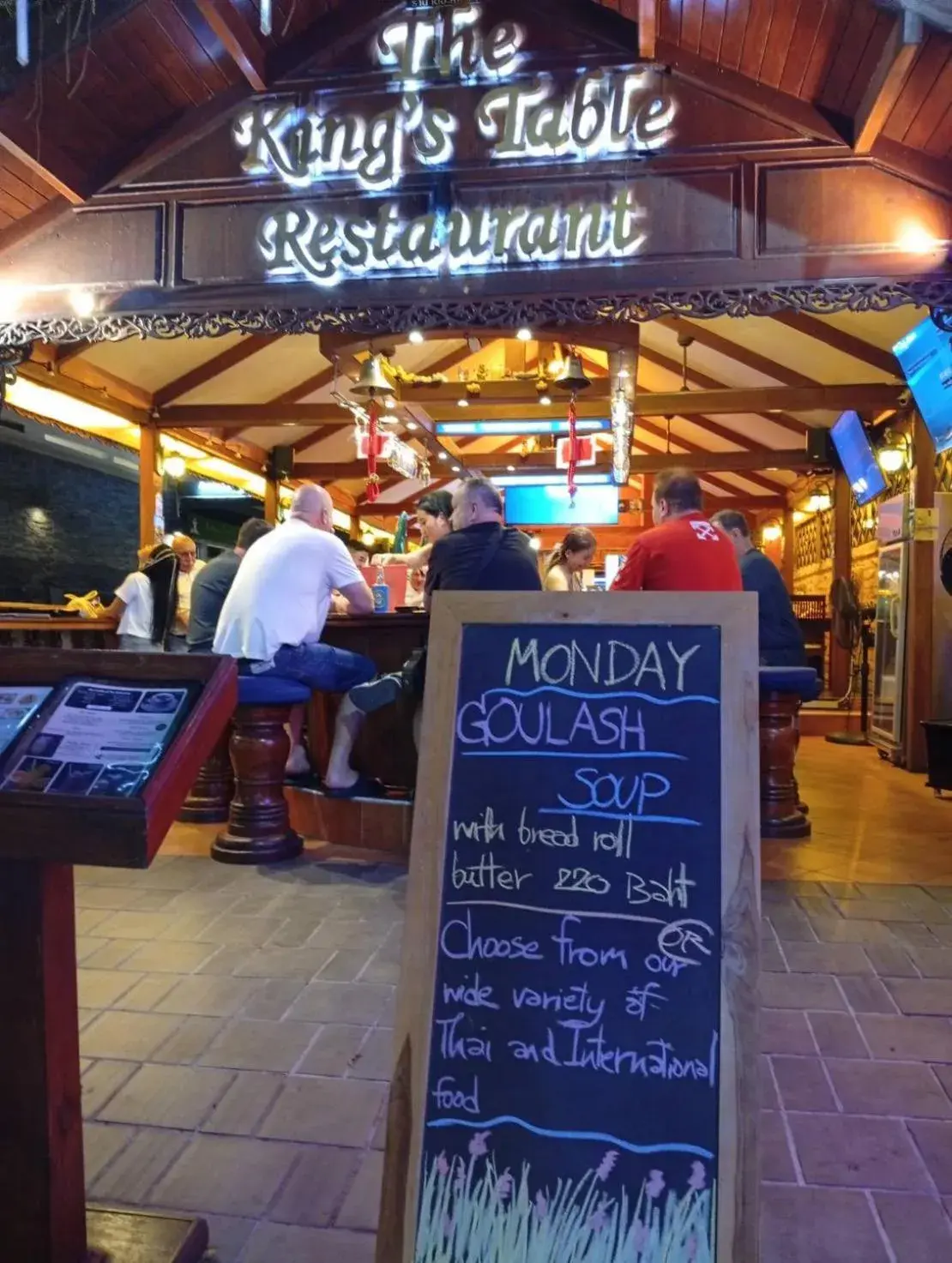 Restaurant/places to eat in Inn House- SHA Extra Plus Restaurant/places to eat in Inn House- SHA Extra Plus