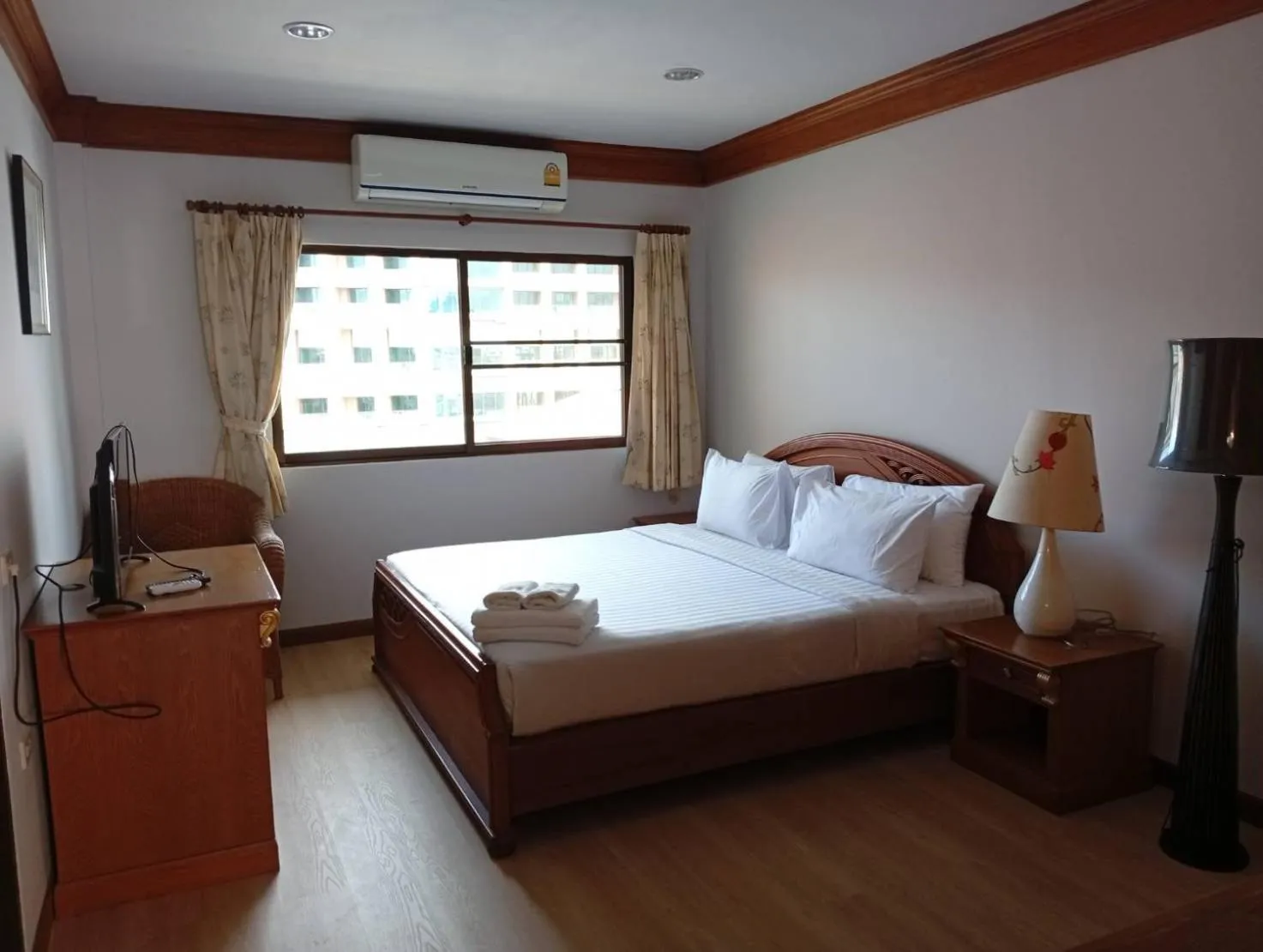 Bed in Inn House- SHA Extra Plus