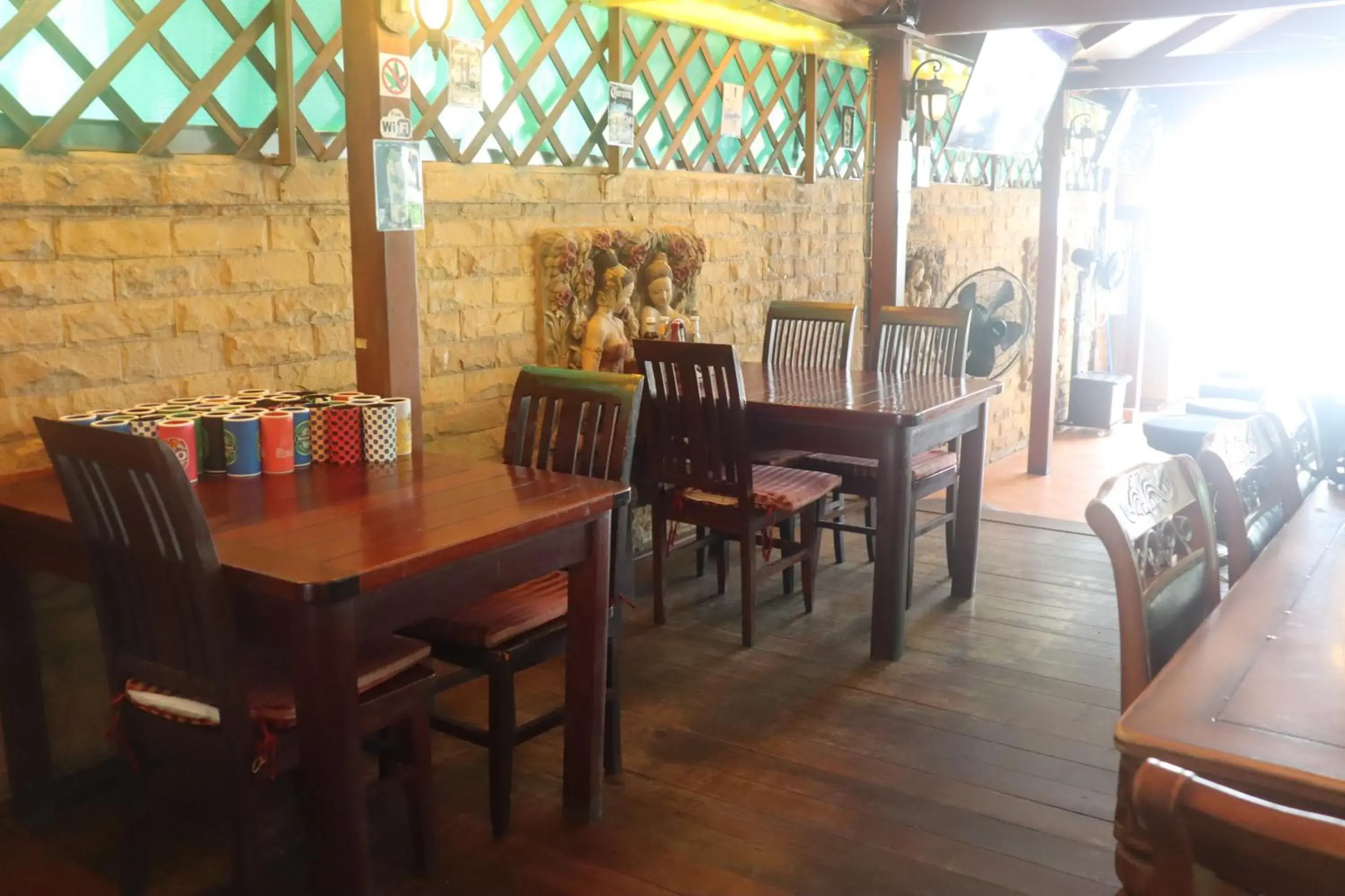 Restaurant/places to eat in Inn House- SHA Extra Plus Restaurant/places to eat in Inn House- SHA Extra Plus