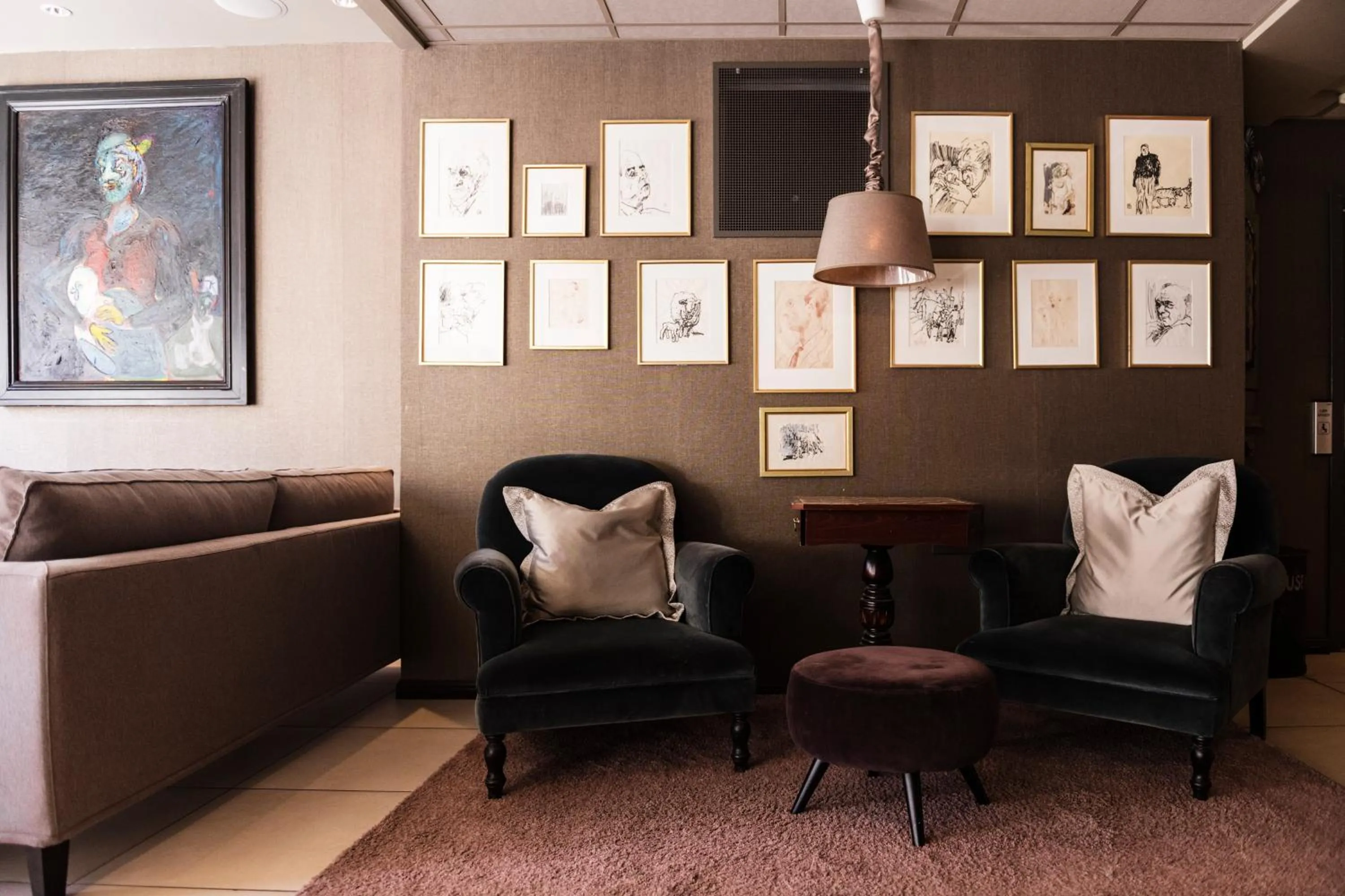 Lounge or bar in Sundvolden Hotel