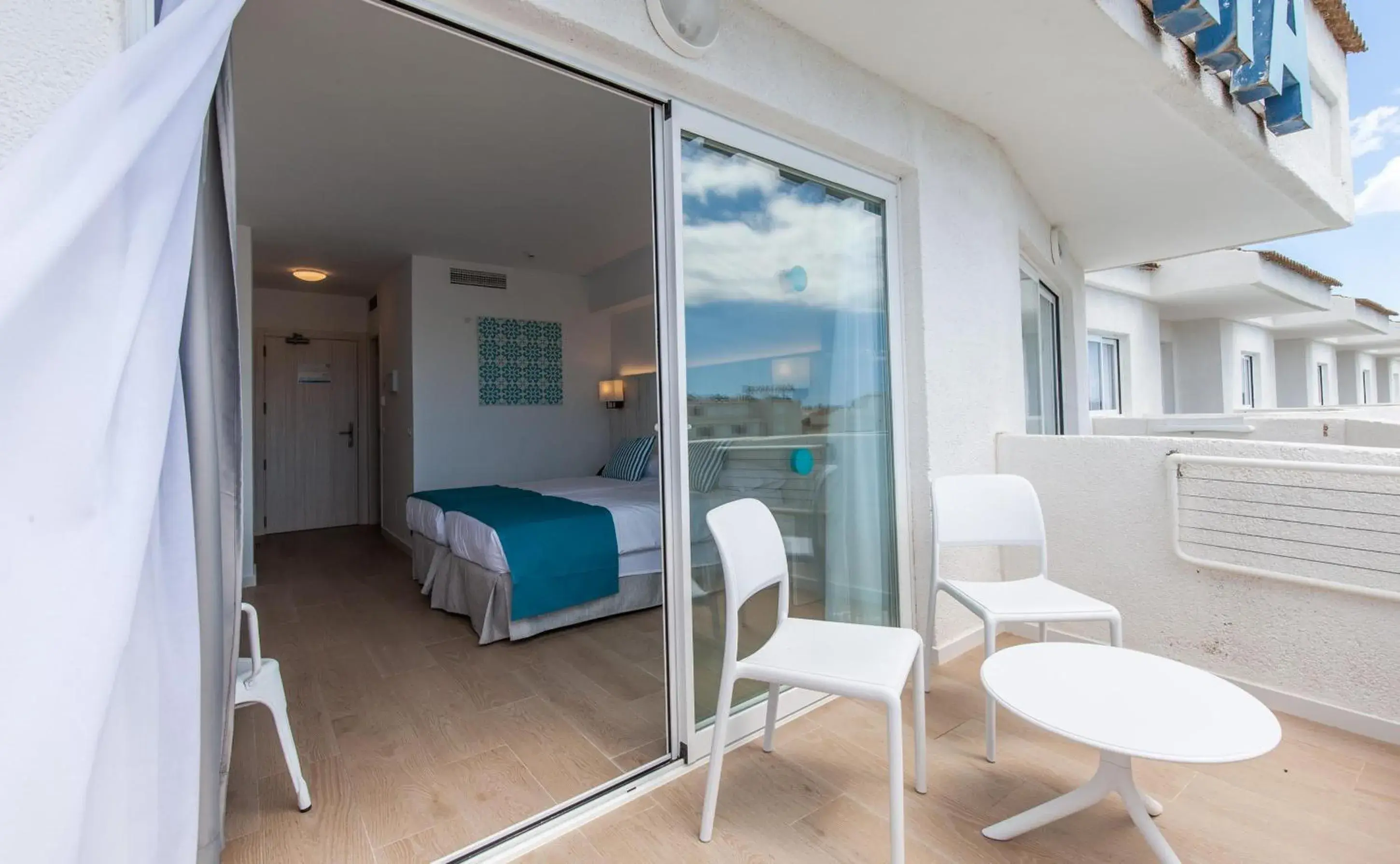 Photo of the whole room, Bed in BLUESEA Gran Playa Photo of the whole room, Bed in BLUESEA Gran Playa