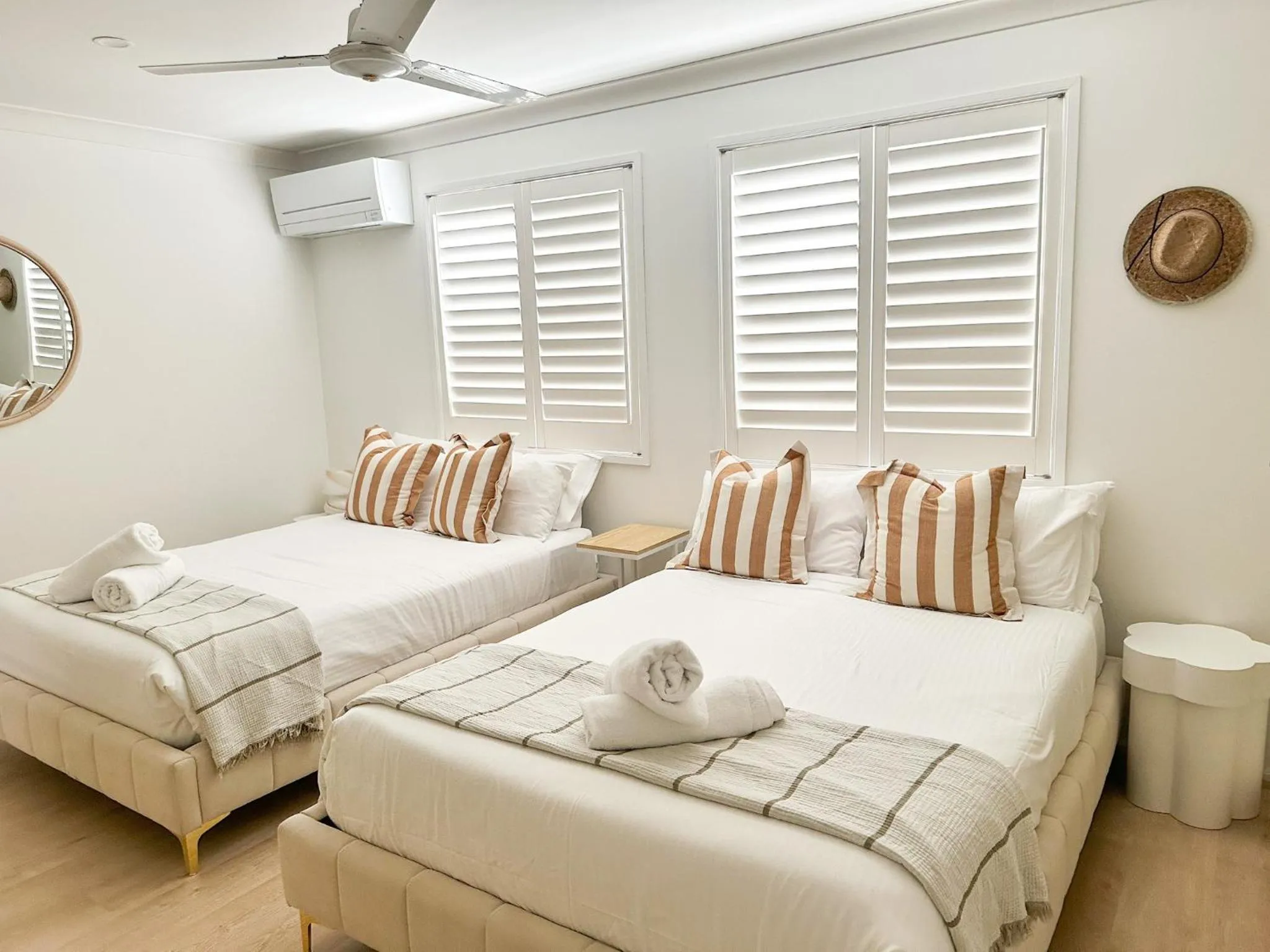 Bed in Noosa Entrance Waterfront Resort