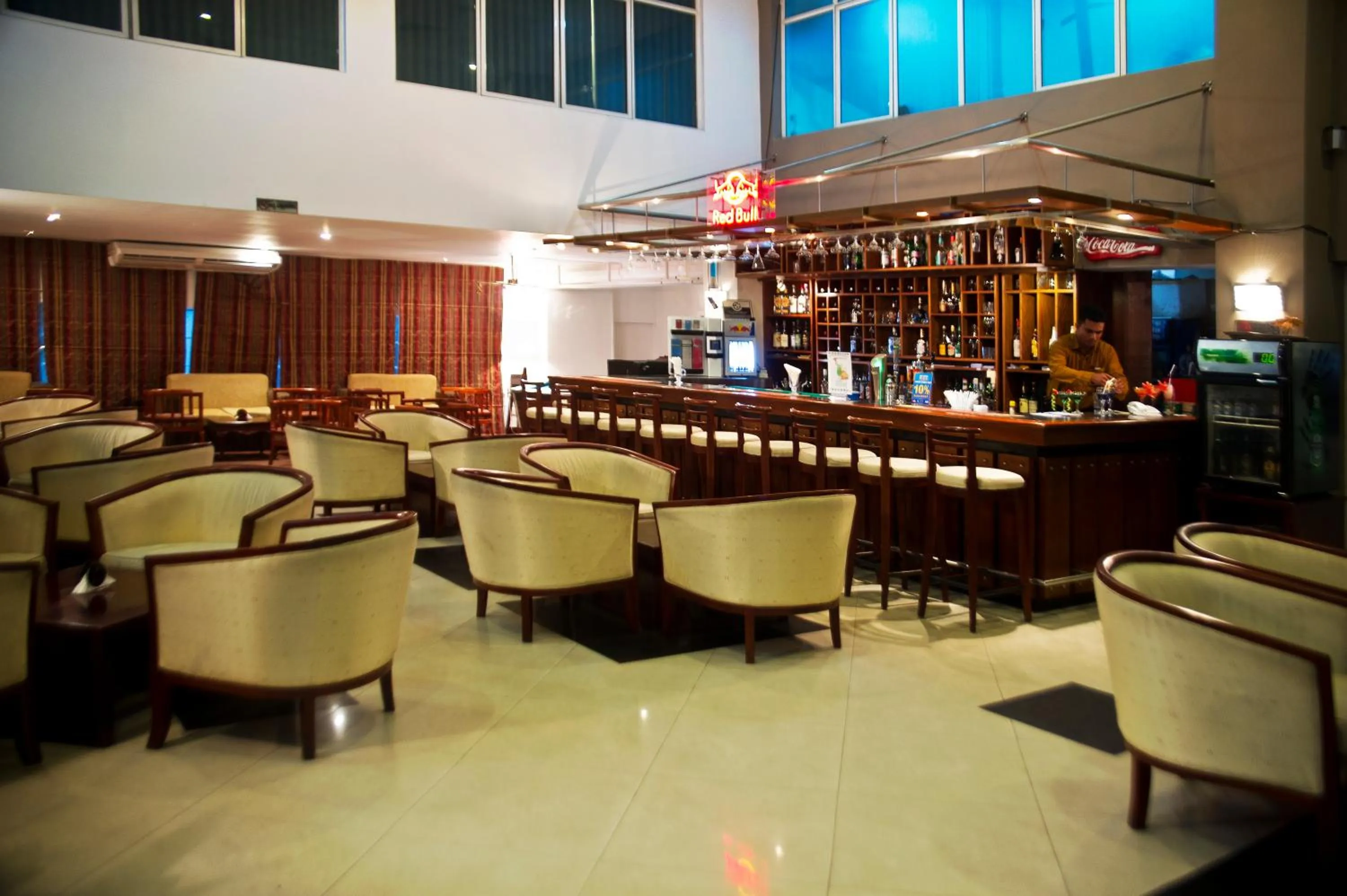 Lounge or bar in Global Towers Hotel & Apartments