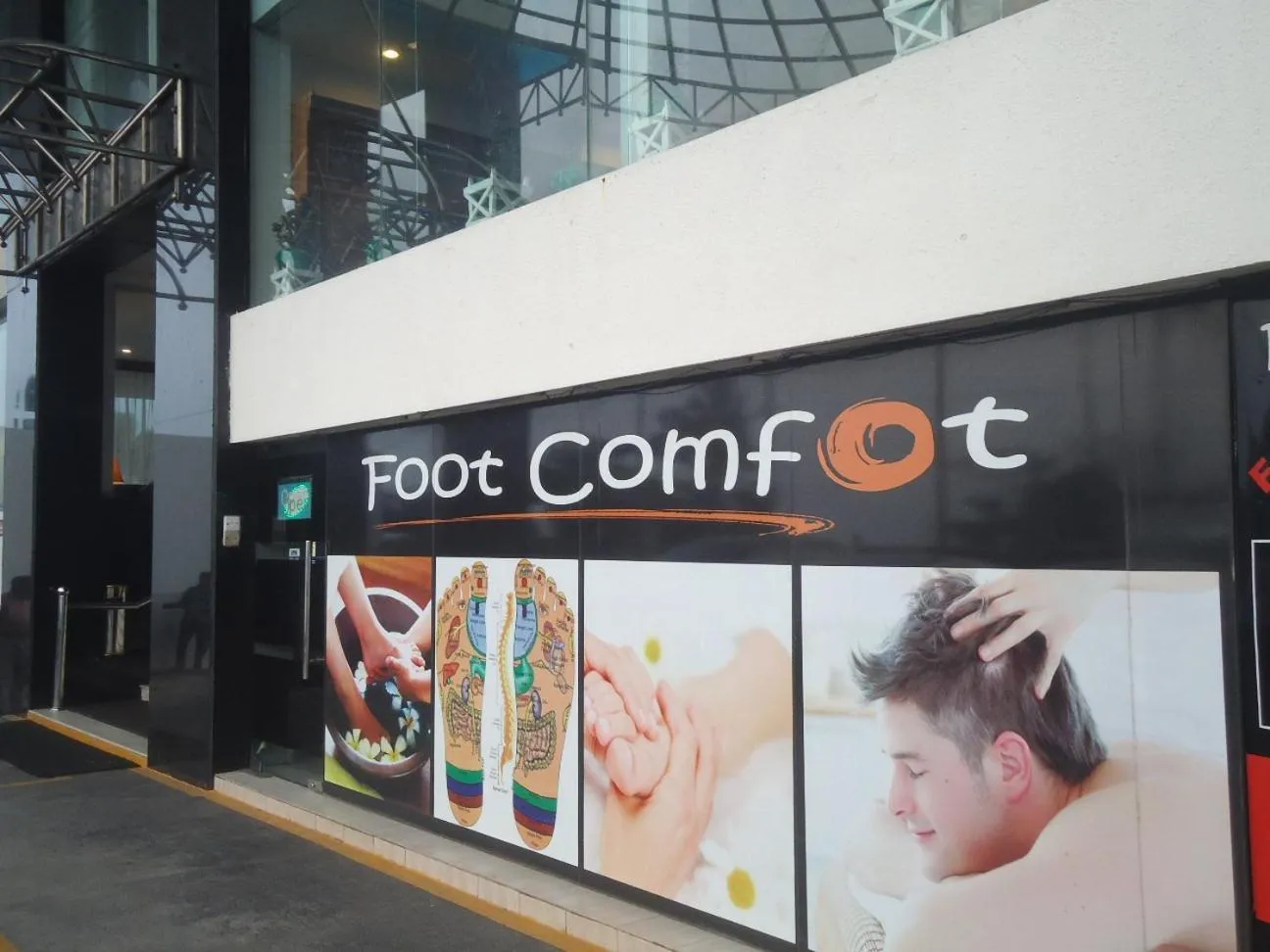 Massage in Global Towers Hotel & Apartments