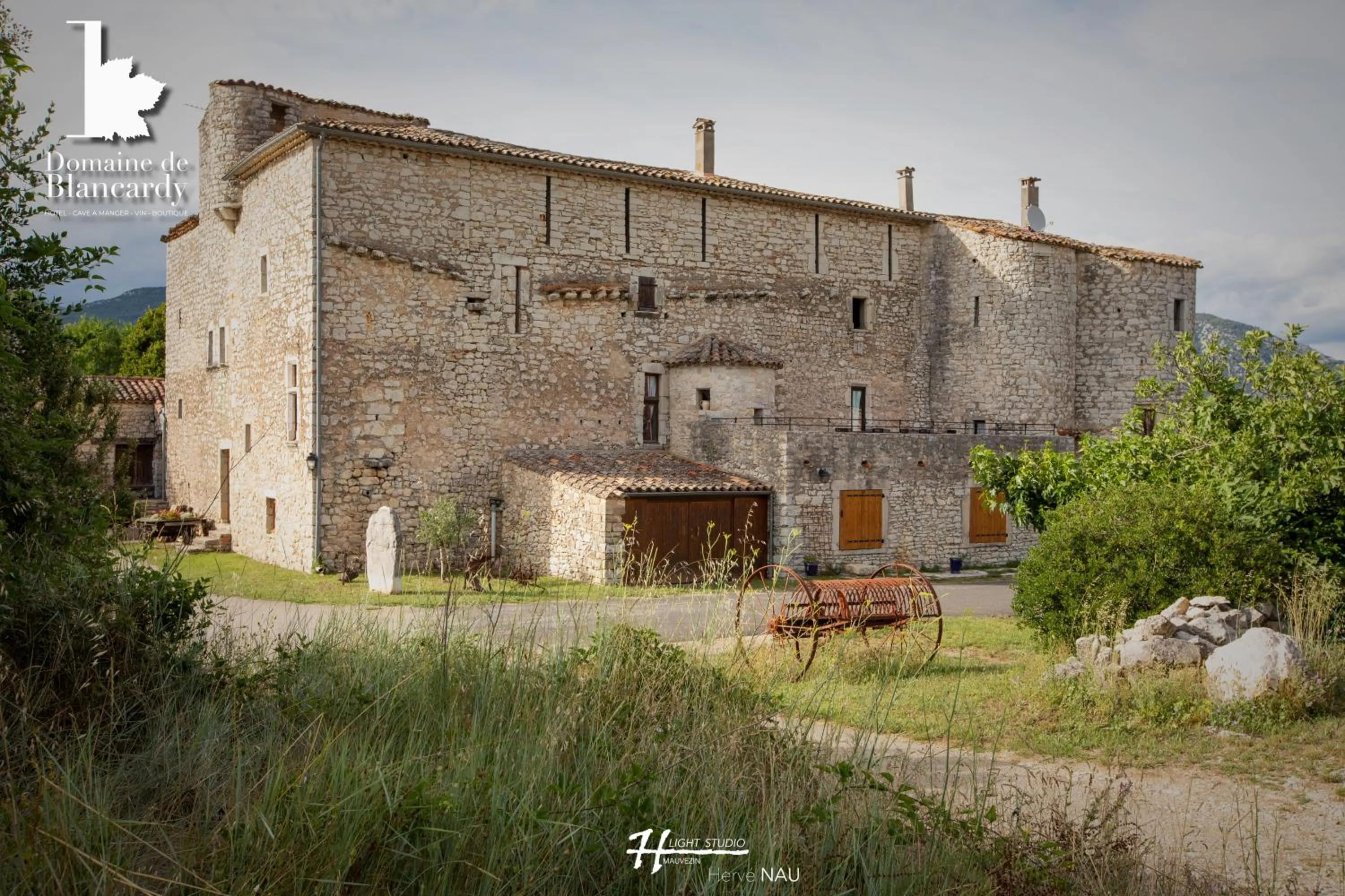 Property building in Domaine De Blancardy