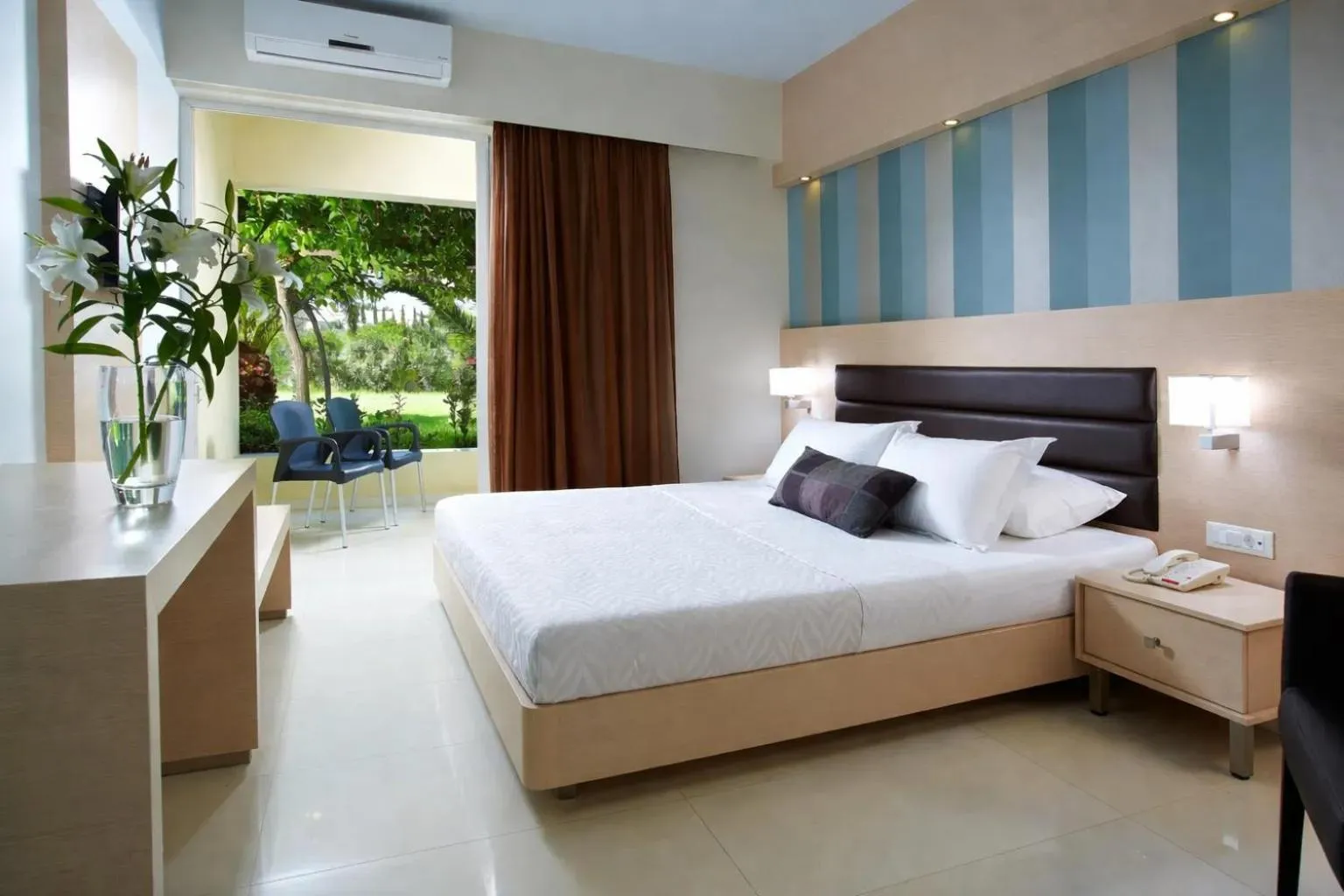 Bedroom, Bed in Eleftheria Hotel