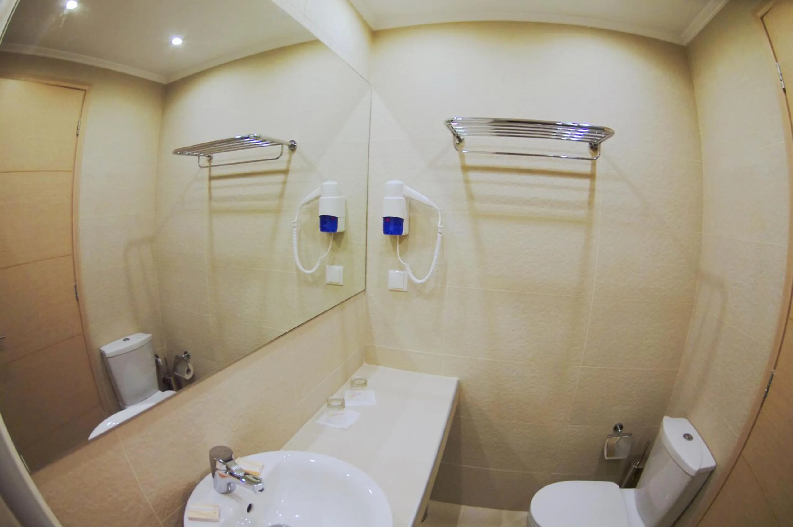 Bathroom in Eleftheria Hotel