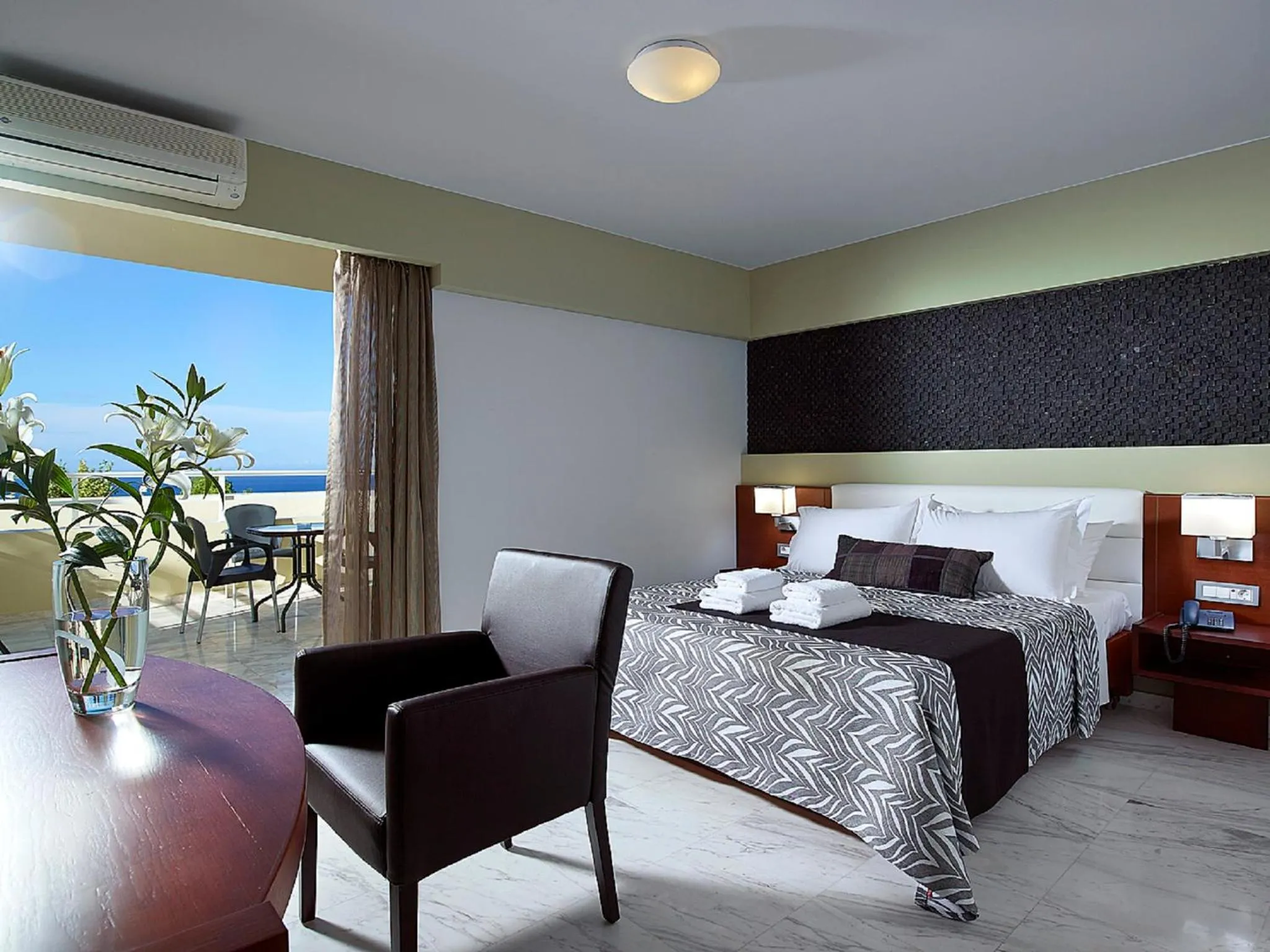 Photo of the whole room, Bed in Eleftheria Hotel