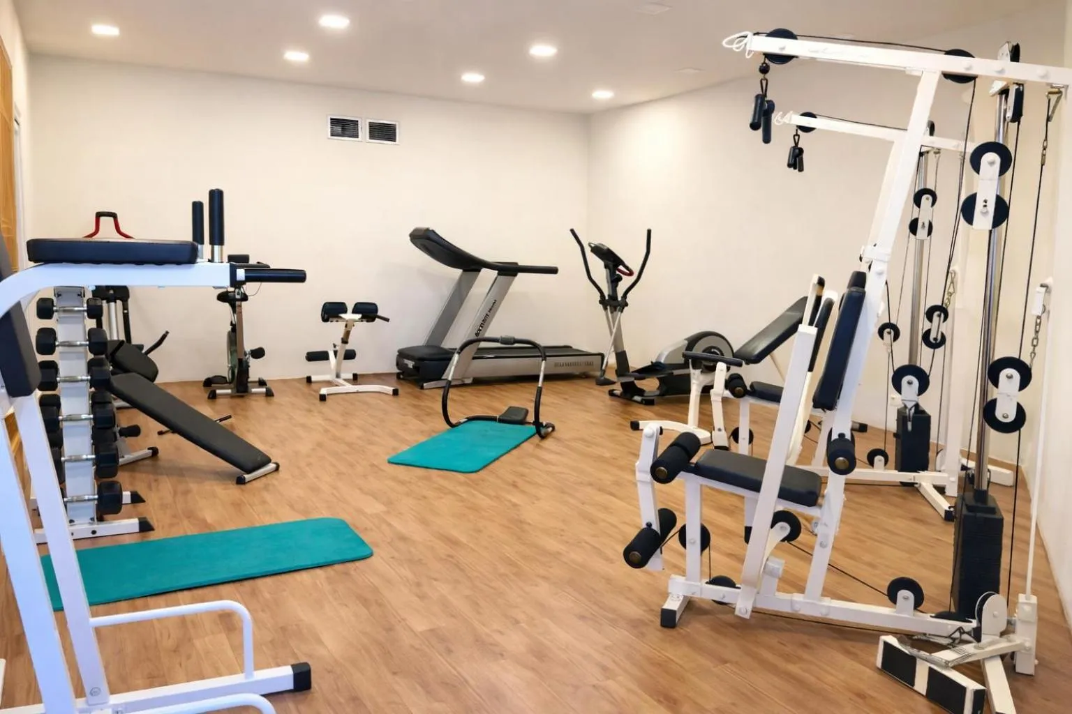 Fitness centre/facilities in Eleftheria Hotel