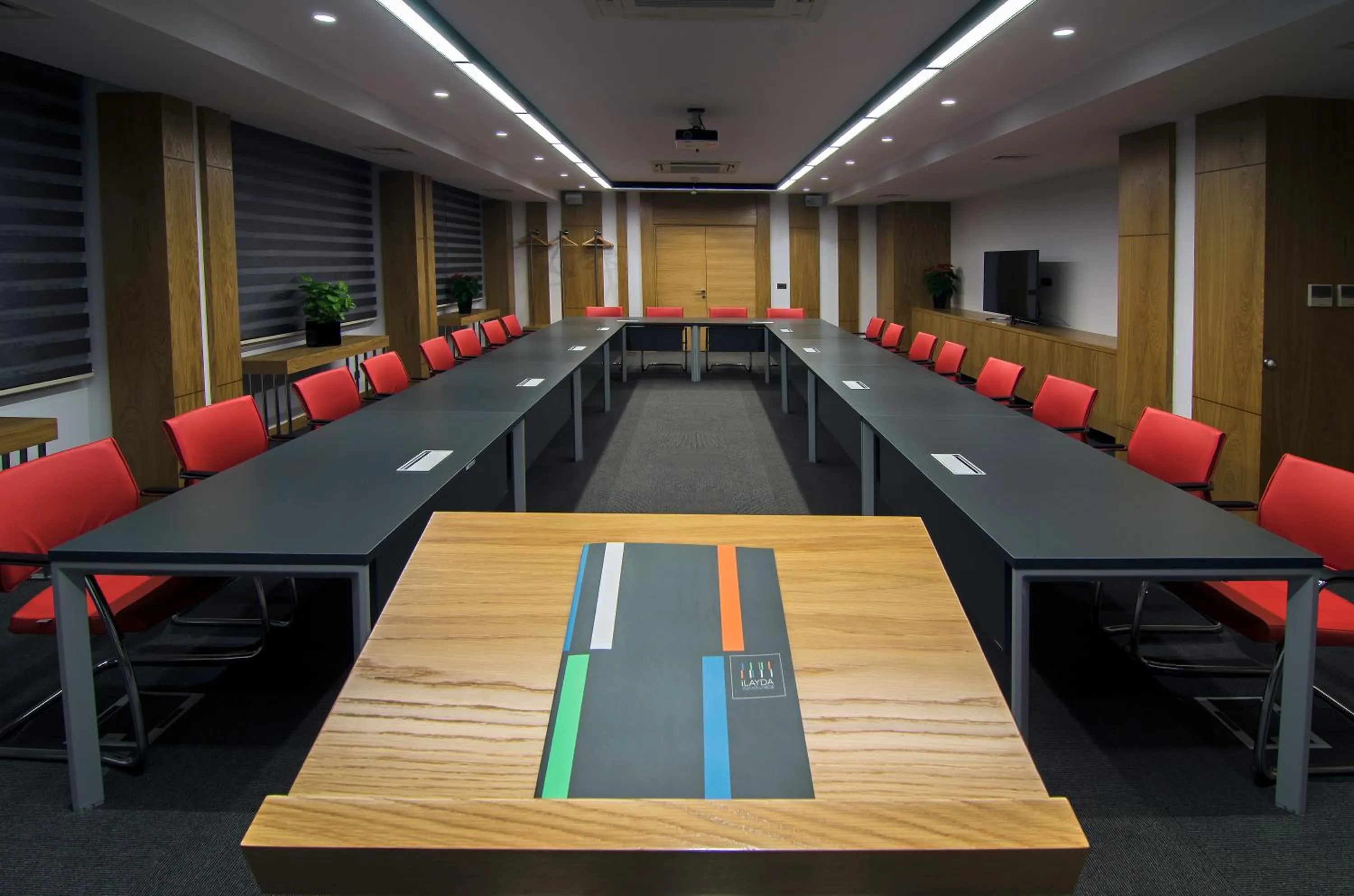 Business facilities in Ilayda Avantgarde Hotel