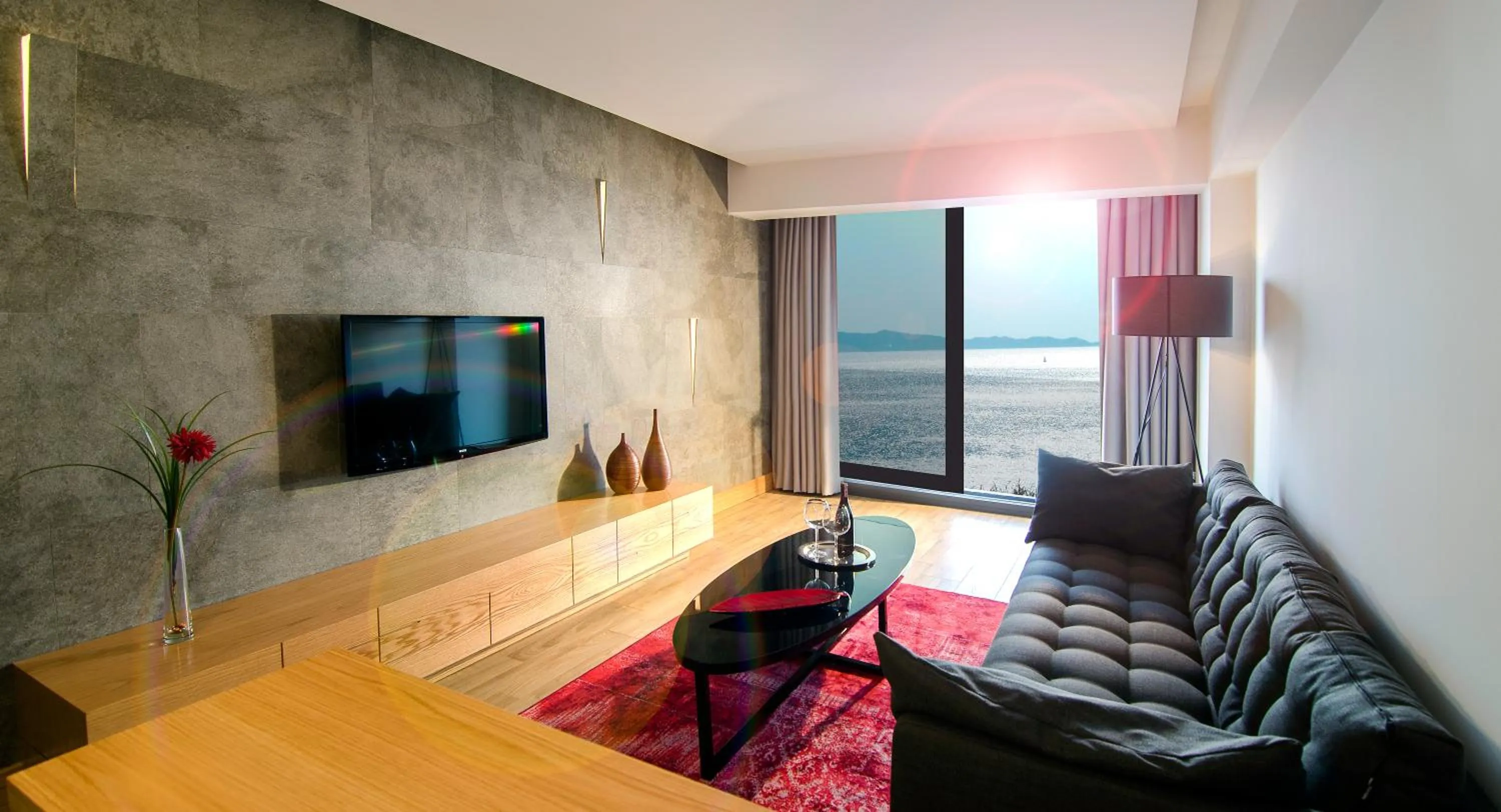 TV and multimedia in Ilayda Avantgarde Hotel