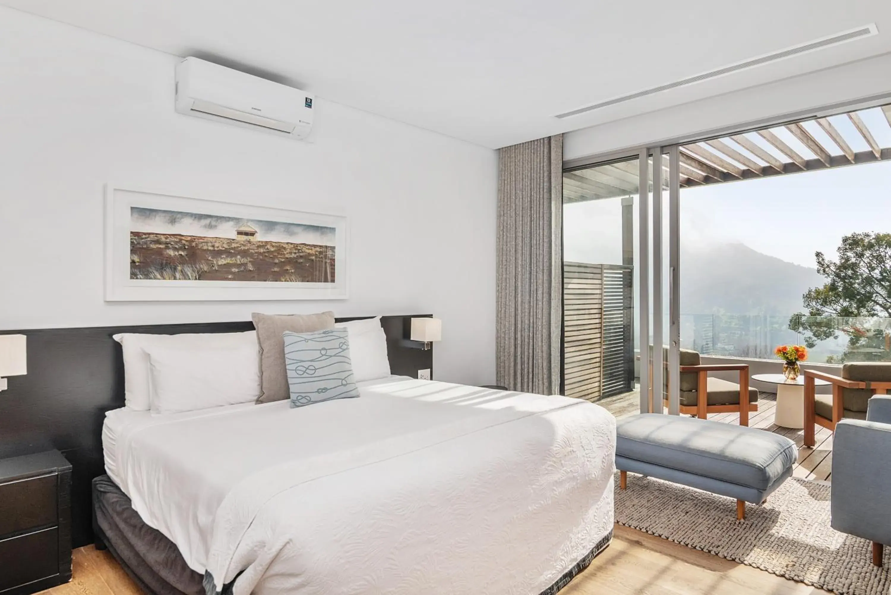 Bed in Clouds Estate Bed in Clouds Estate