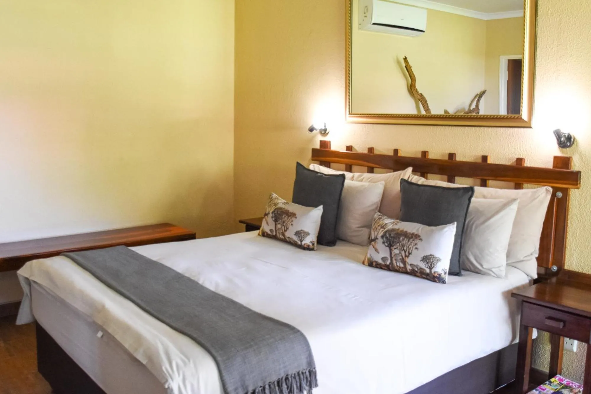 Bed in Kamaku Guesthouse cc