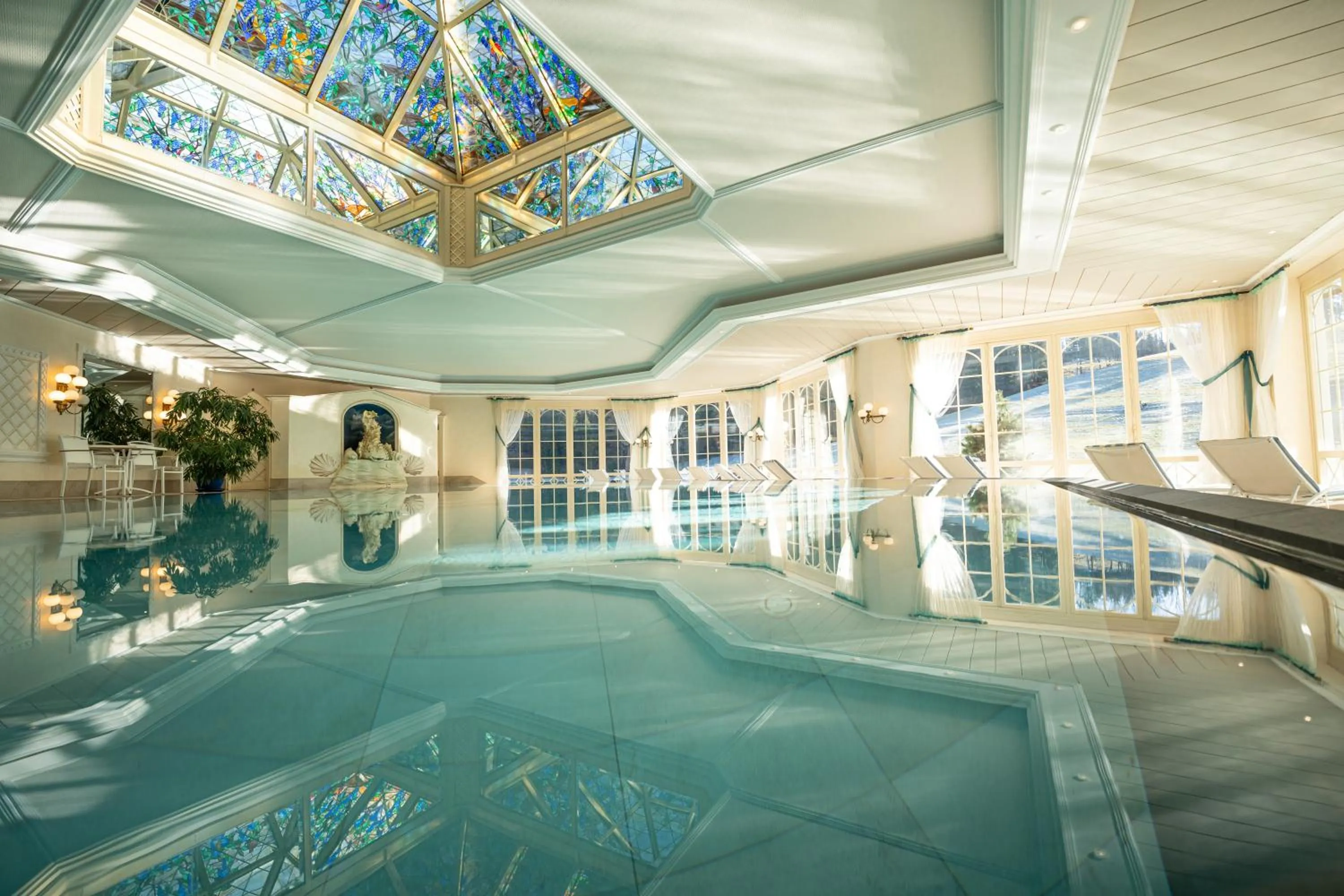 Swimming pool in Hotel Kesslermühle