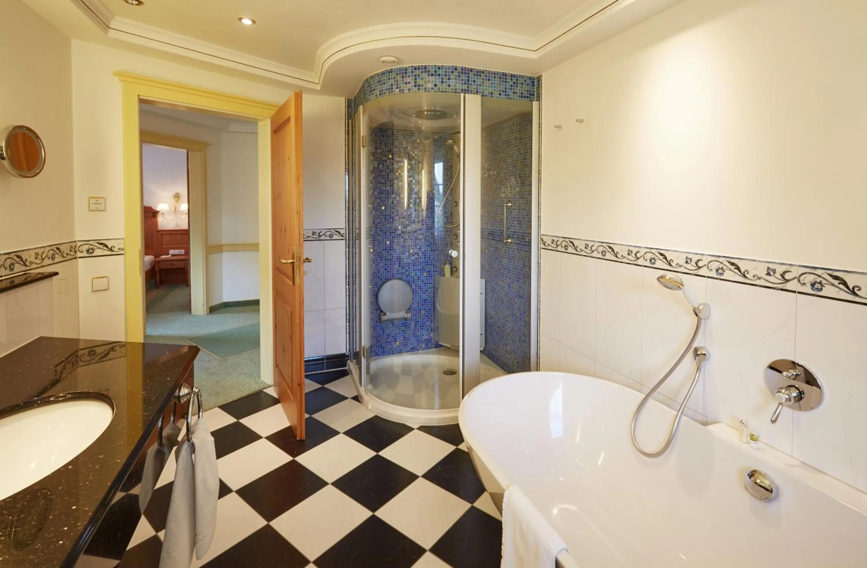 Shower in Hotel Kesslermühle