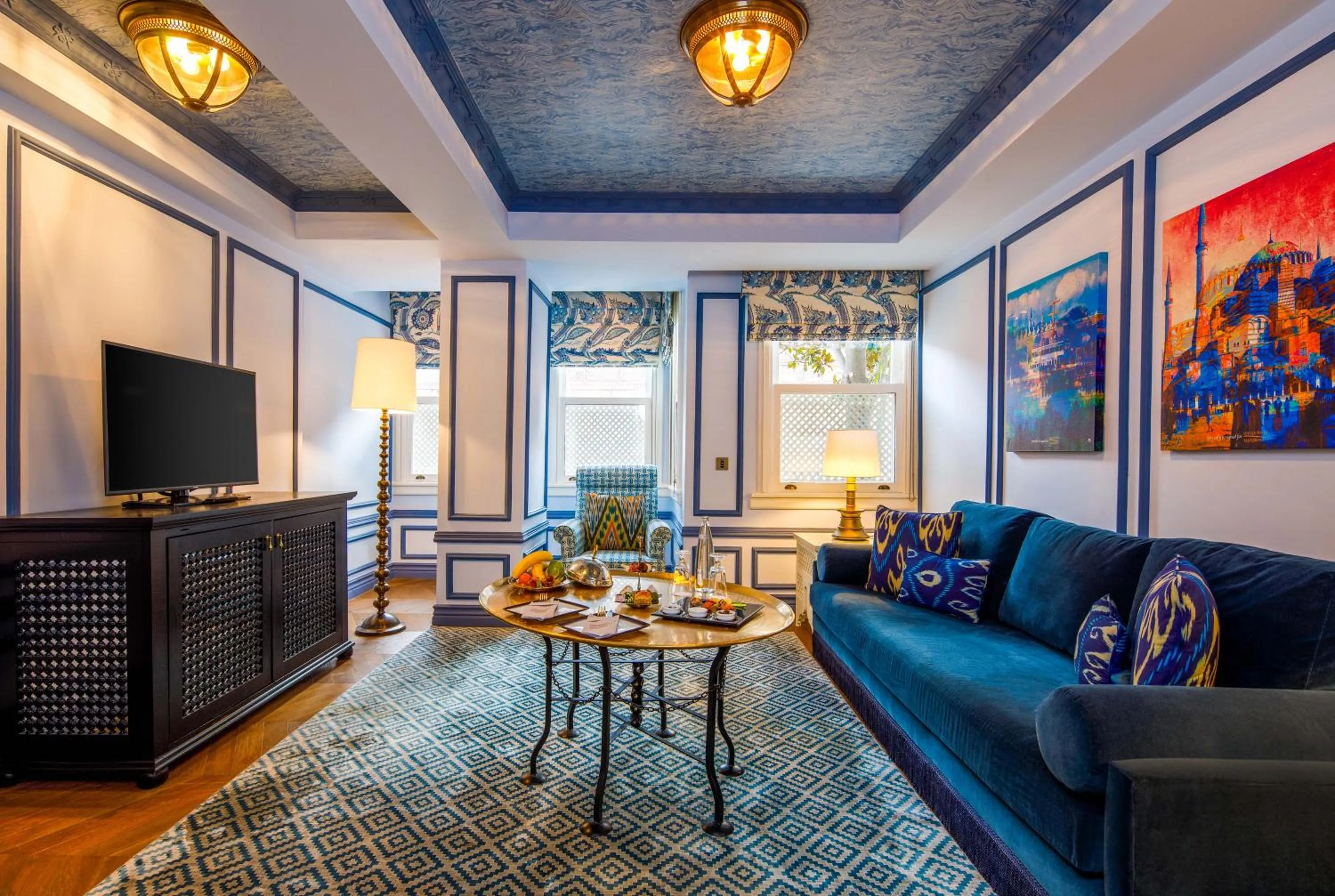 Living room in Hagia Sofia Mansions Istanbul, Curio Collection by Hilton