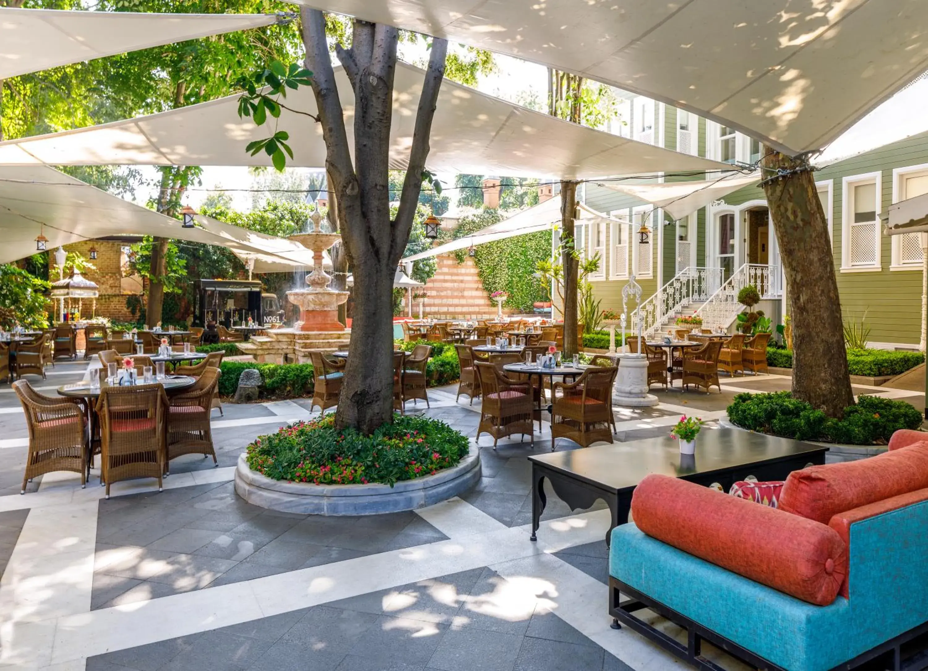 Restaurant/places to eat in Hagia Sofia Mansions Istanbul, Curio Collection by Hilton Restaurant/places to eat in Hagia Sofia Mansions Istanbul, Curio Collection by Hilton