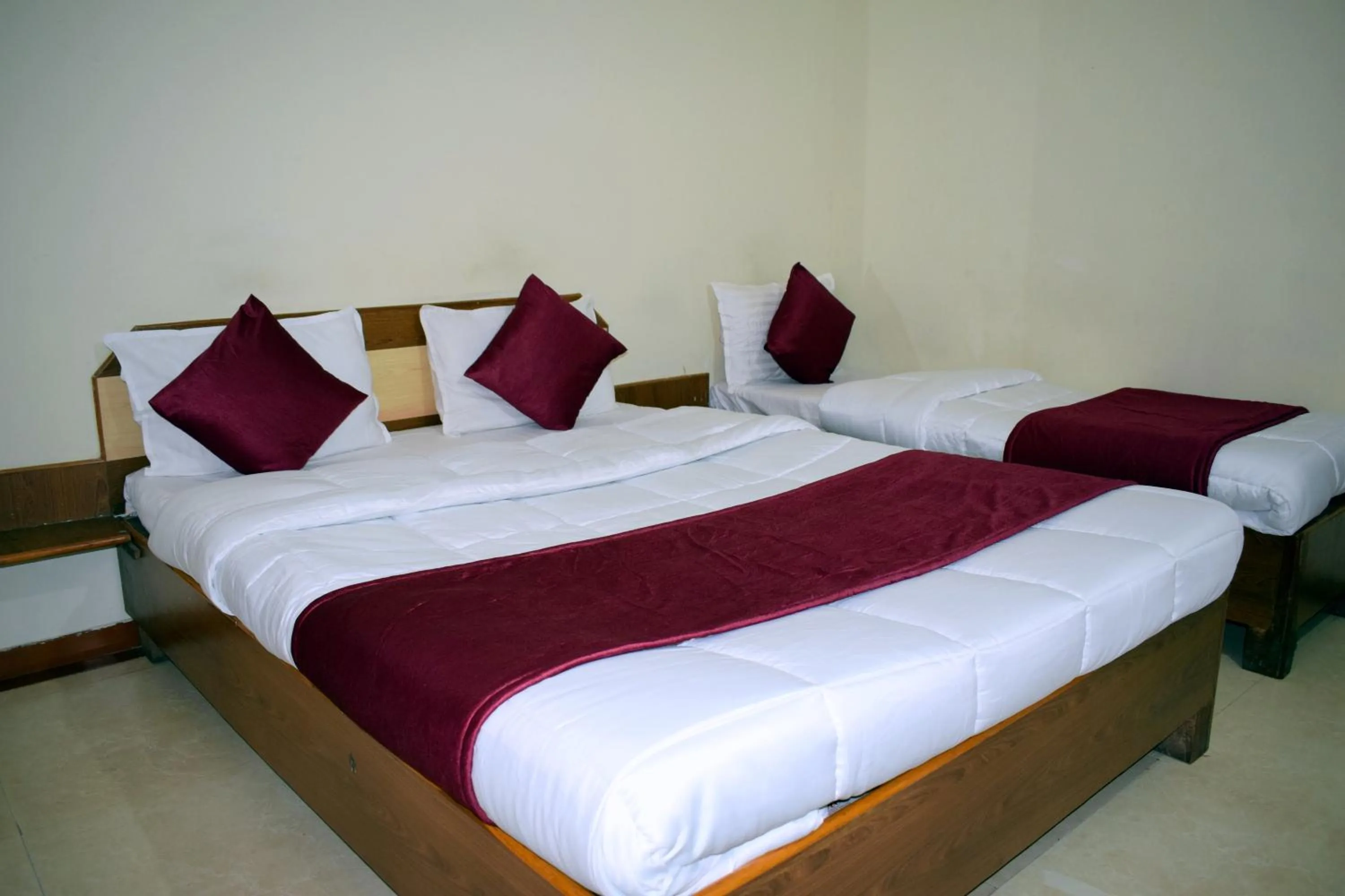 Bedroom in Manas Homestay by Sky Stays