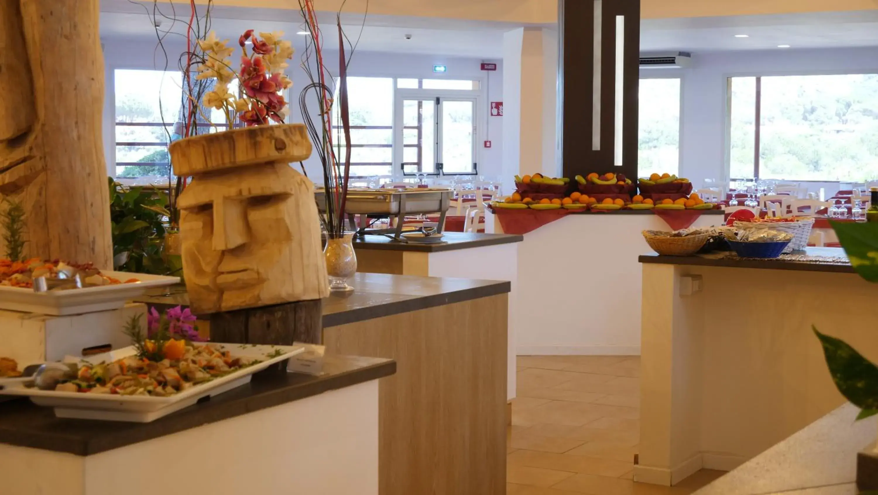 Restaurant/places to eat in Club Esse Cala Bitta Restaurant/places to eat in Club Esse Cala Bitta