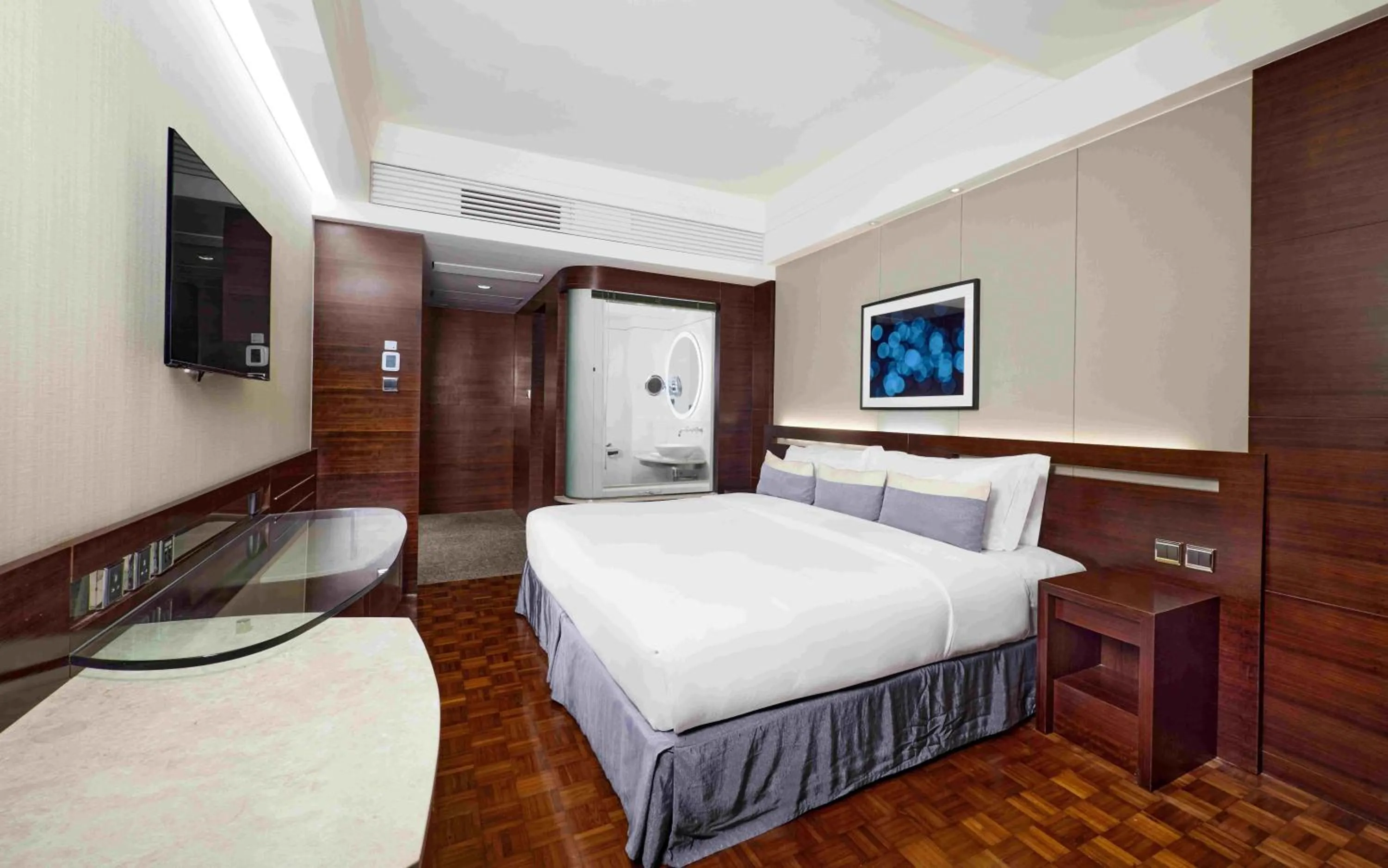 Bedroom, Bed in Nina Hotel Island South