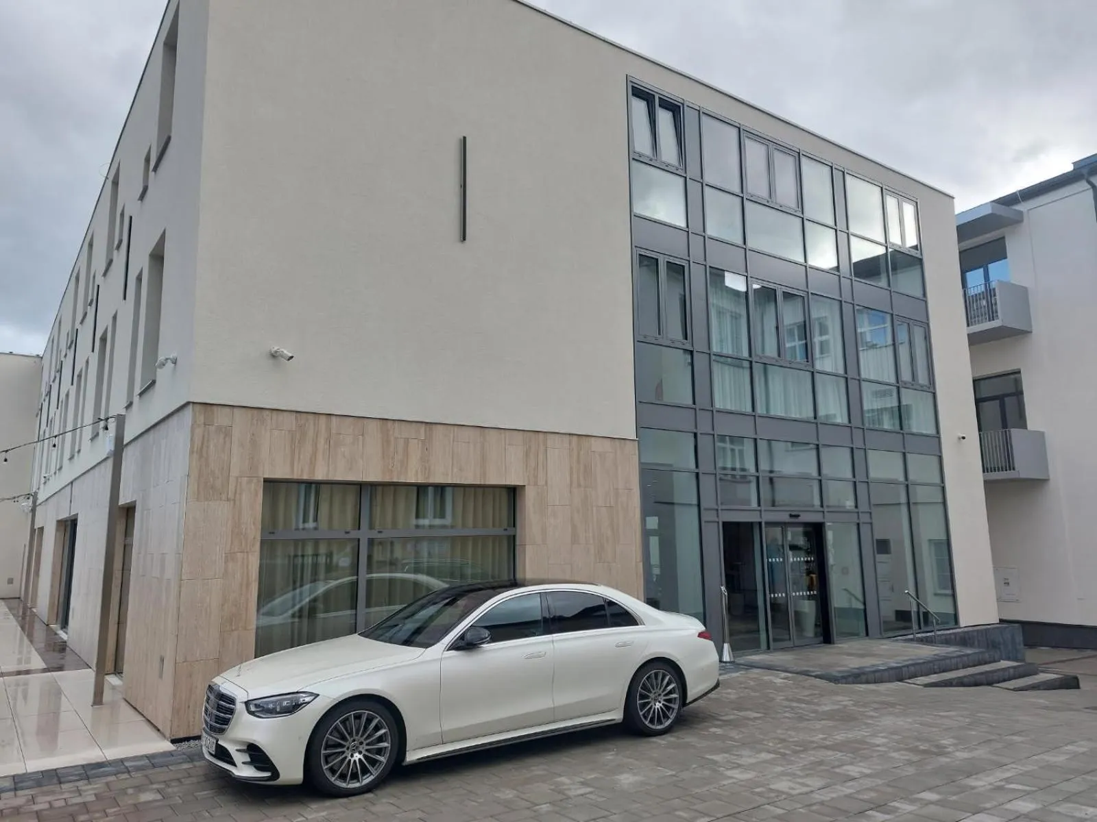 Property building in Hotel Arcade