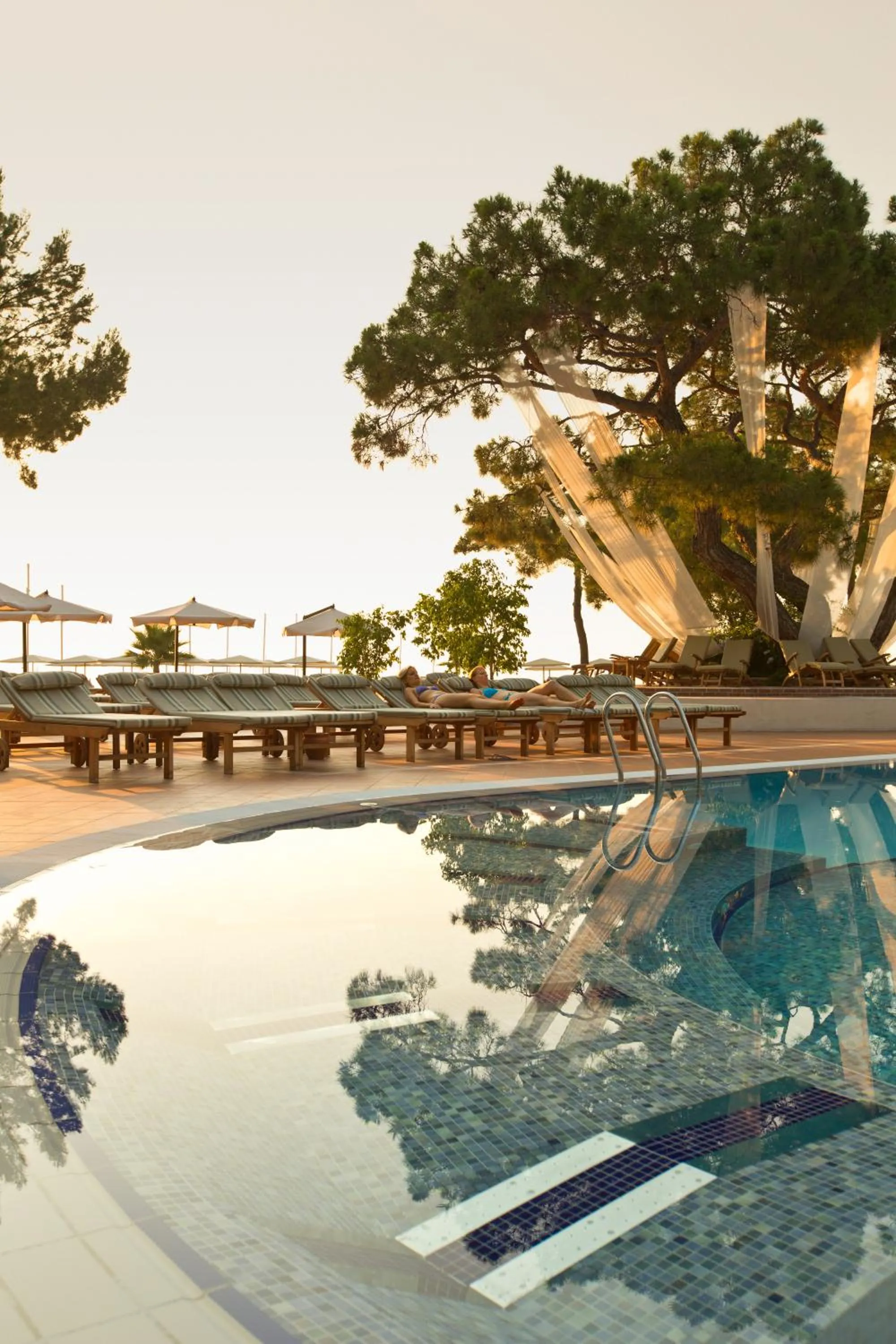 Swimming pool in ROBINSON CAMYUVA - Adults only