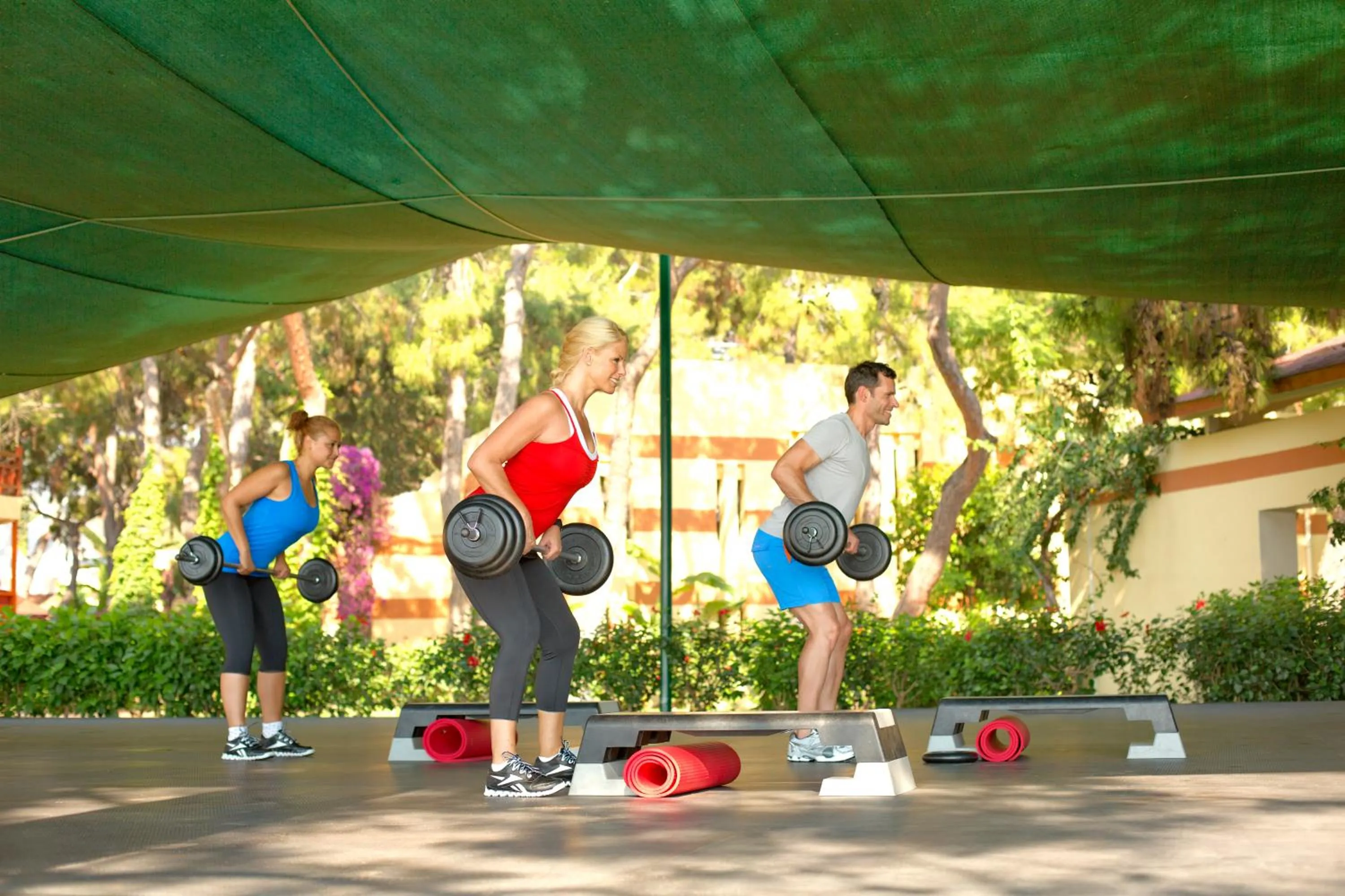 Sports in ROBINSON CAMYUVA - Adults only