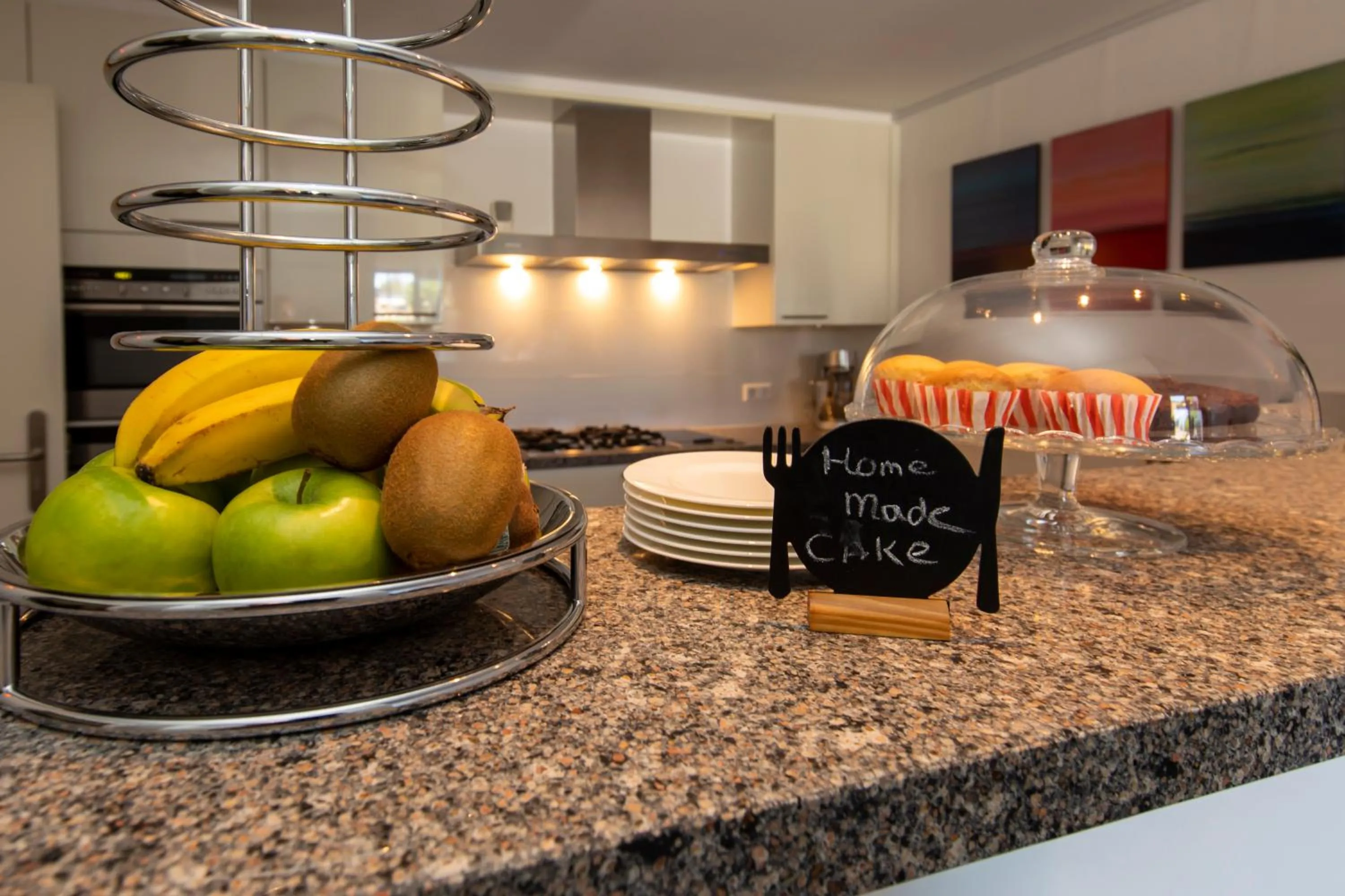 Food and drinks in Hotel La Rosa Amsterdam Beach