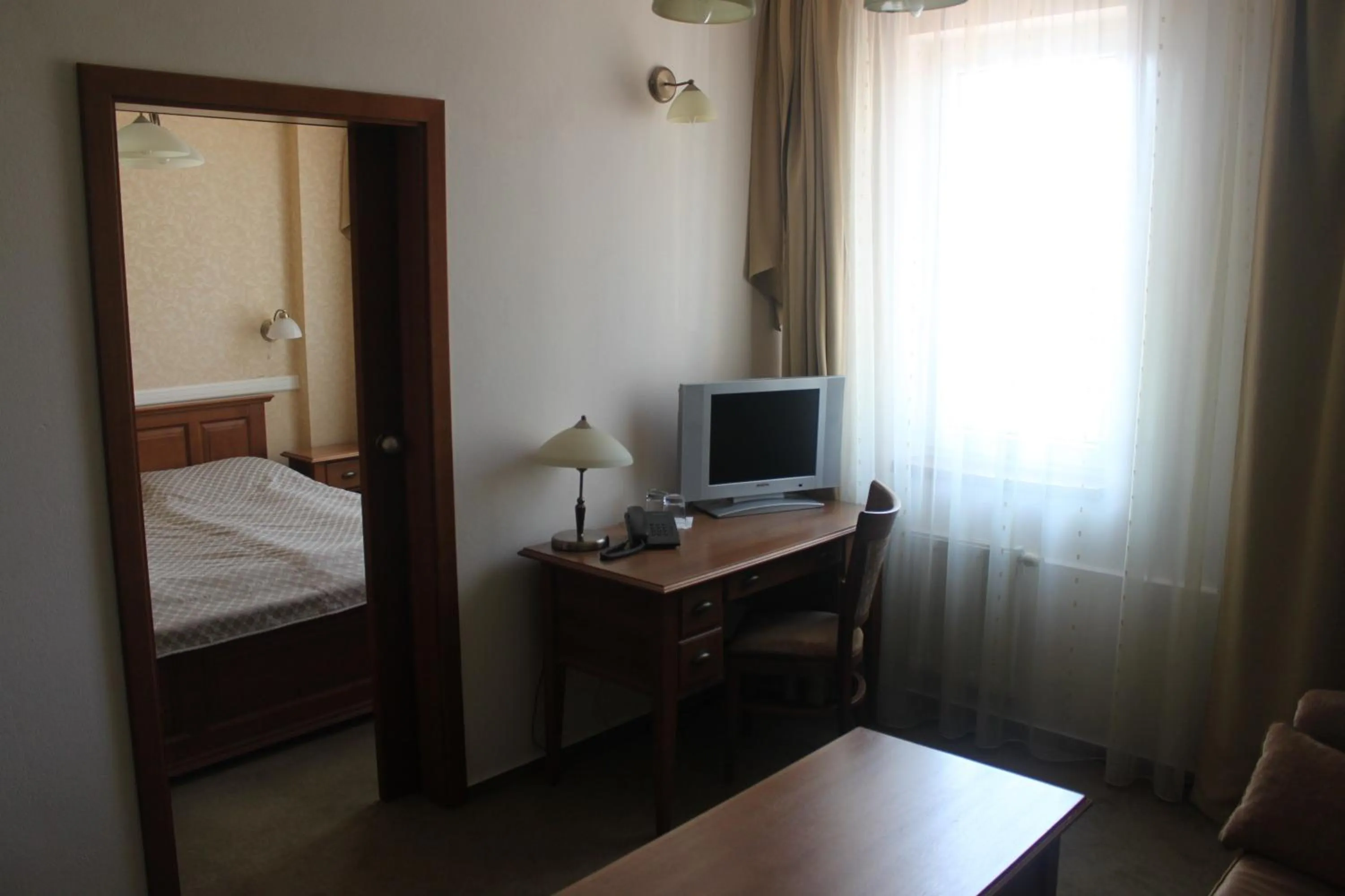 TV and multimedia, Bed in Hotel Dominika