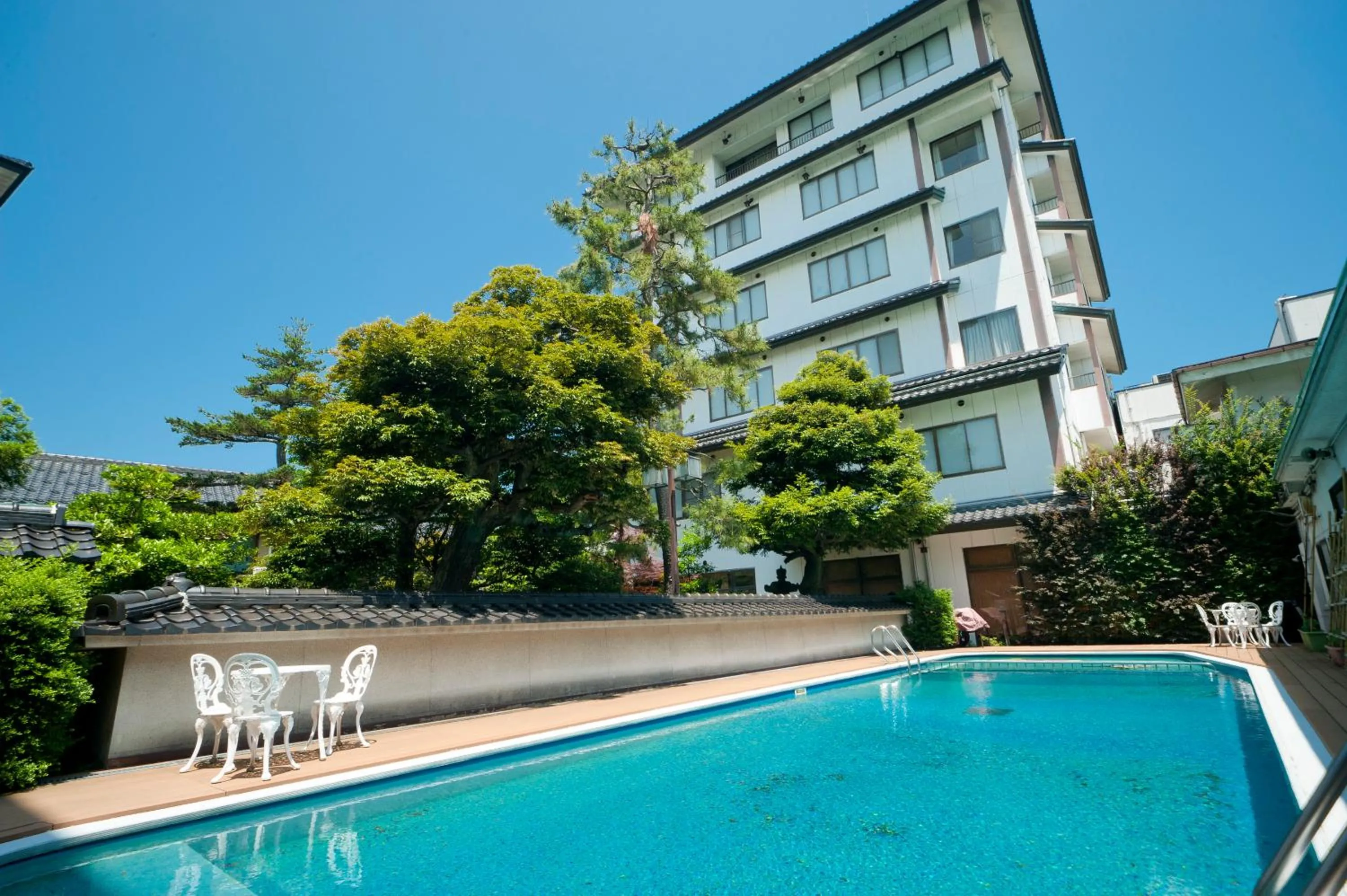 Swimming pool in Tagawa Ryusenkaku