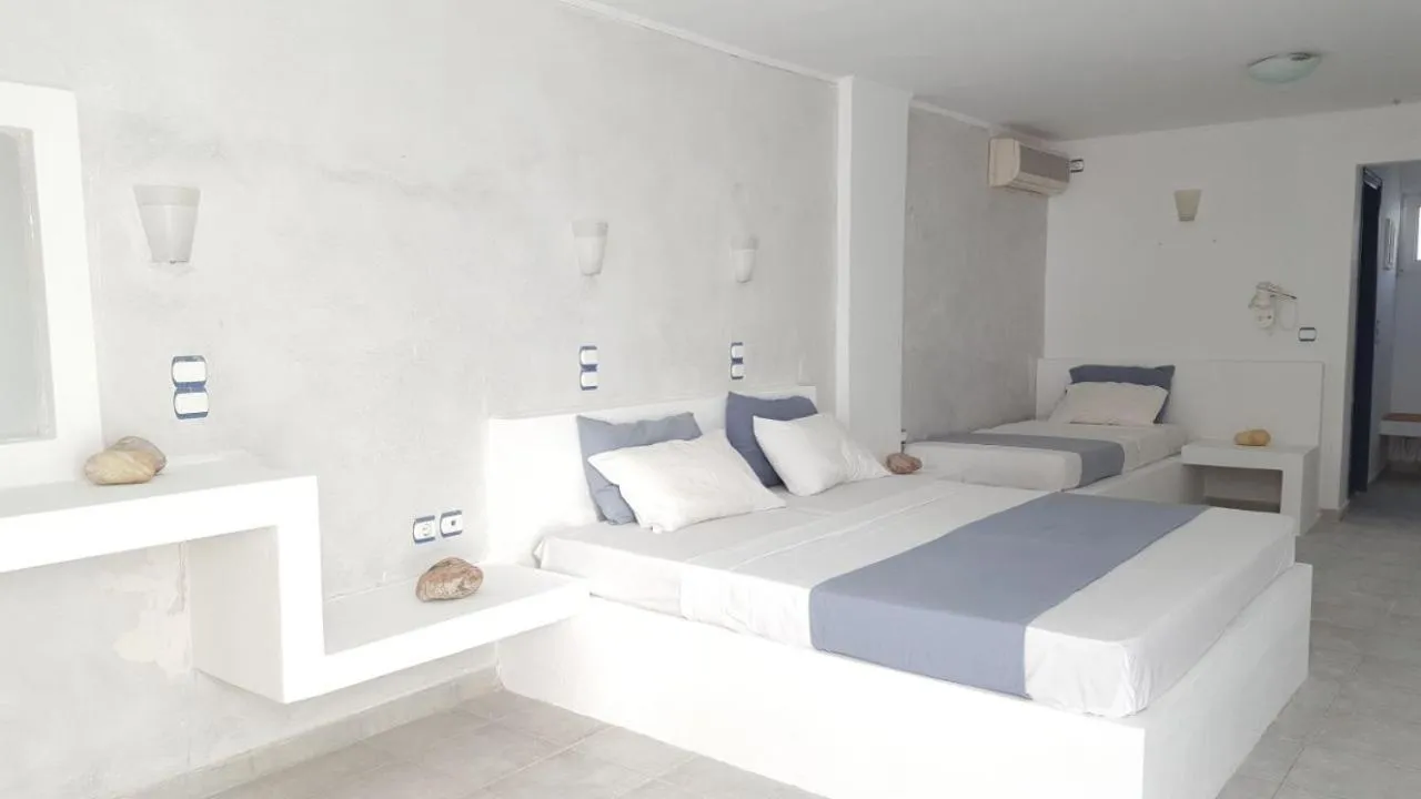 Bedroom, Bed in Lagada Beach Hotel