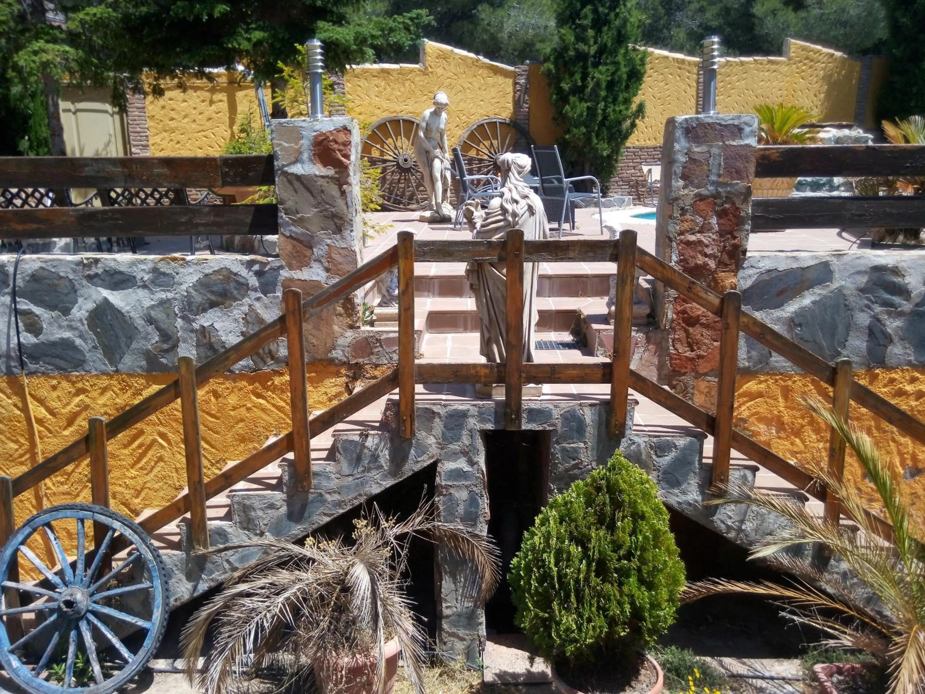 Day in Hostal Sierra De Baza