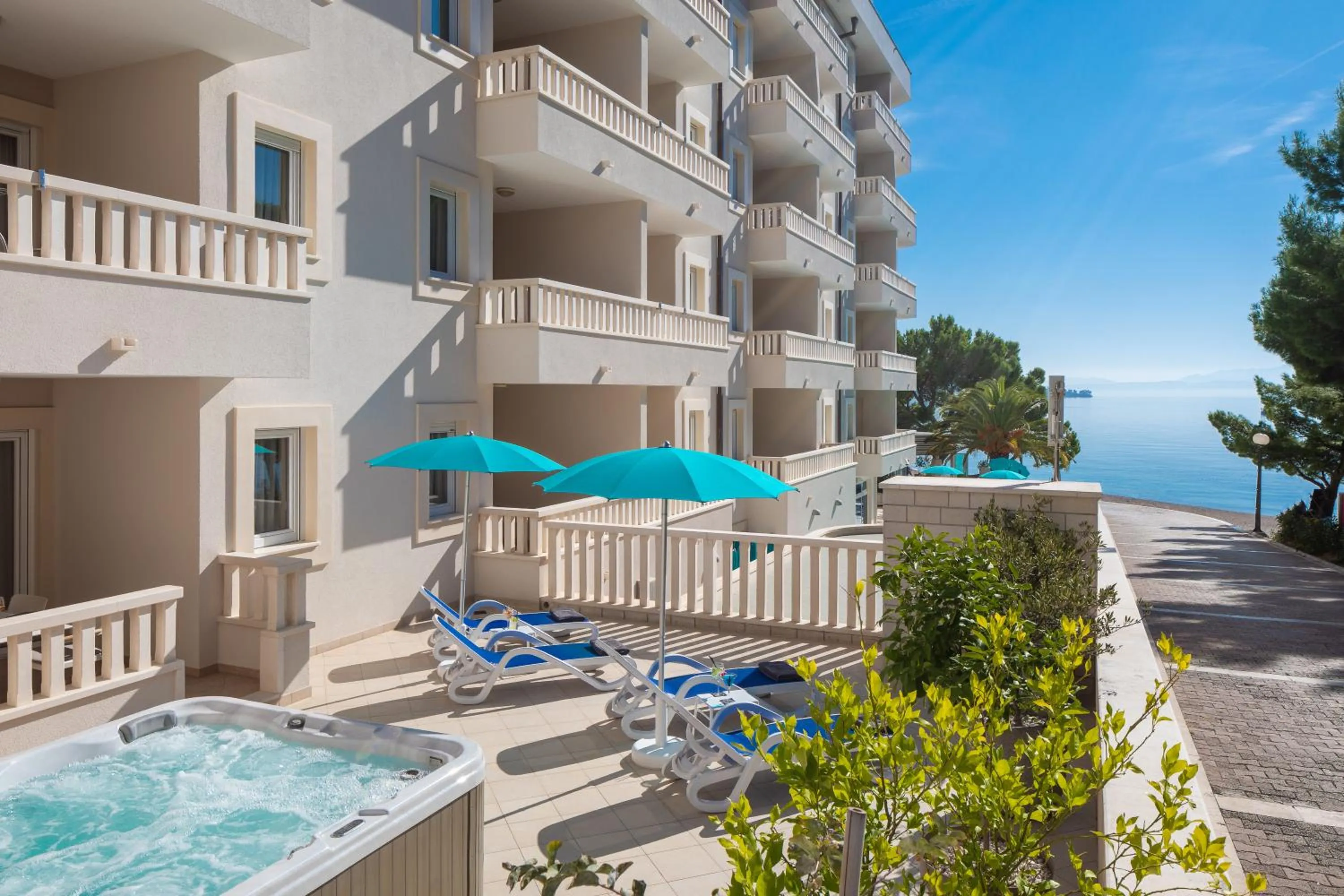 Property building in Hotel Tamaris