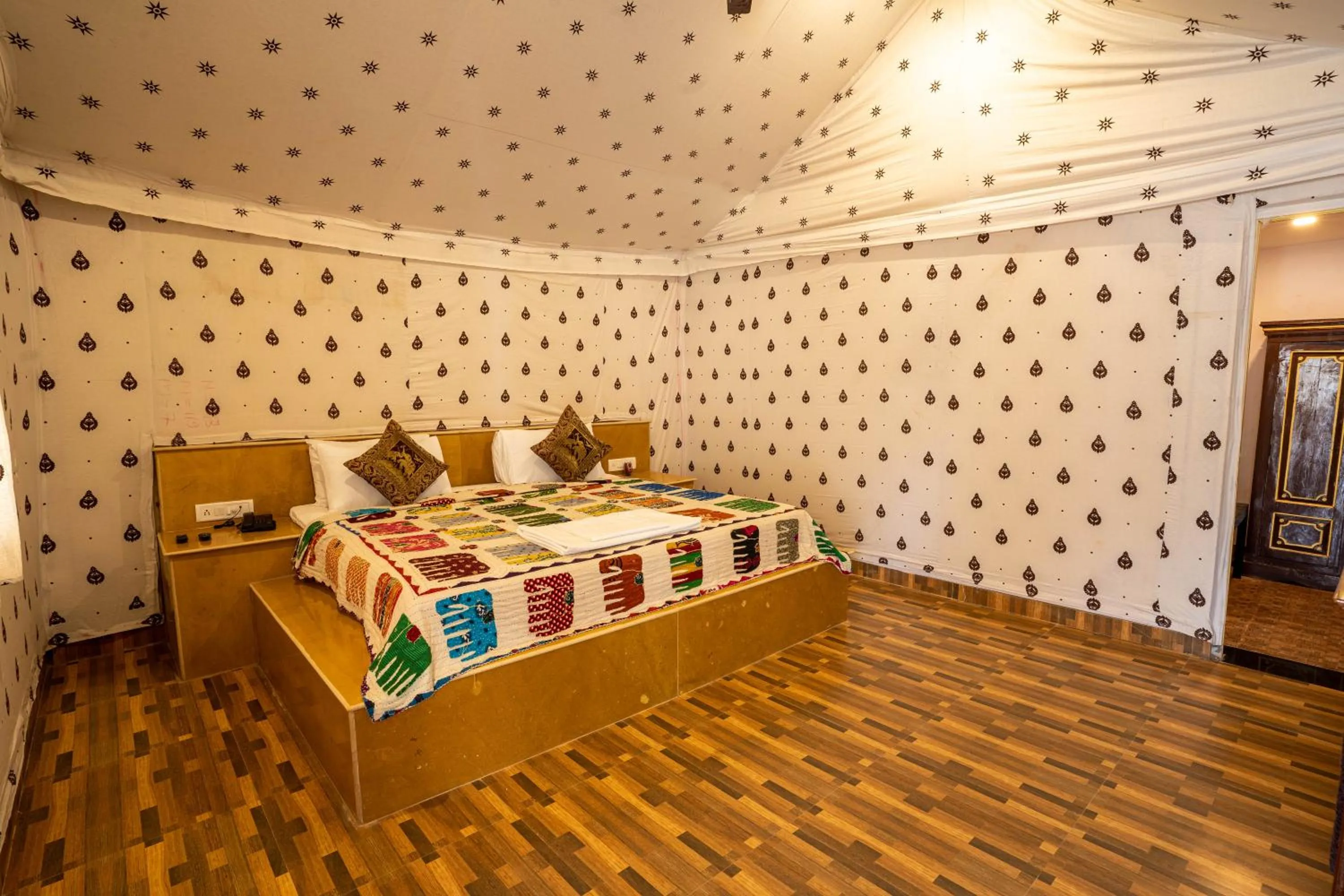 Deluxe Double Room with Shower in Chokhi Dhani Desert Camp