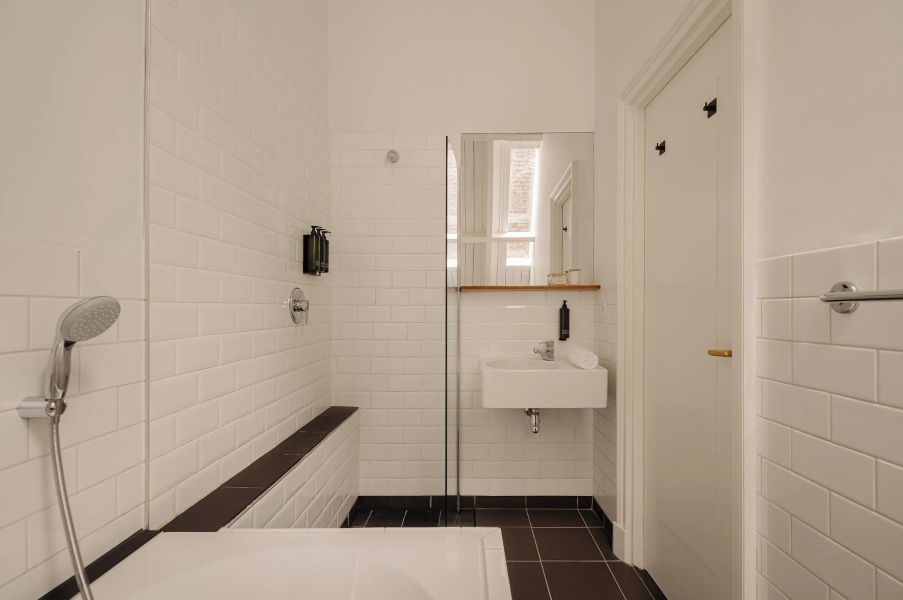 Bed in Adam's Canal House