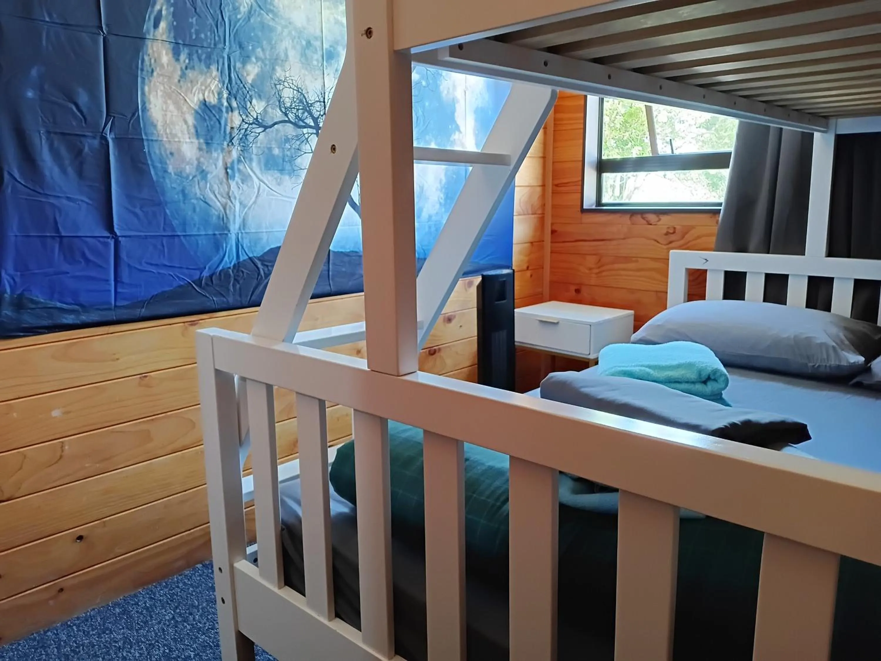 Bed in JunoHall Backpackers