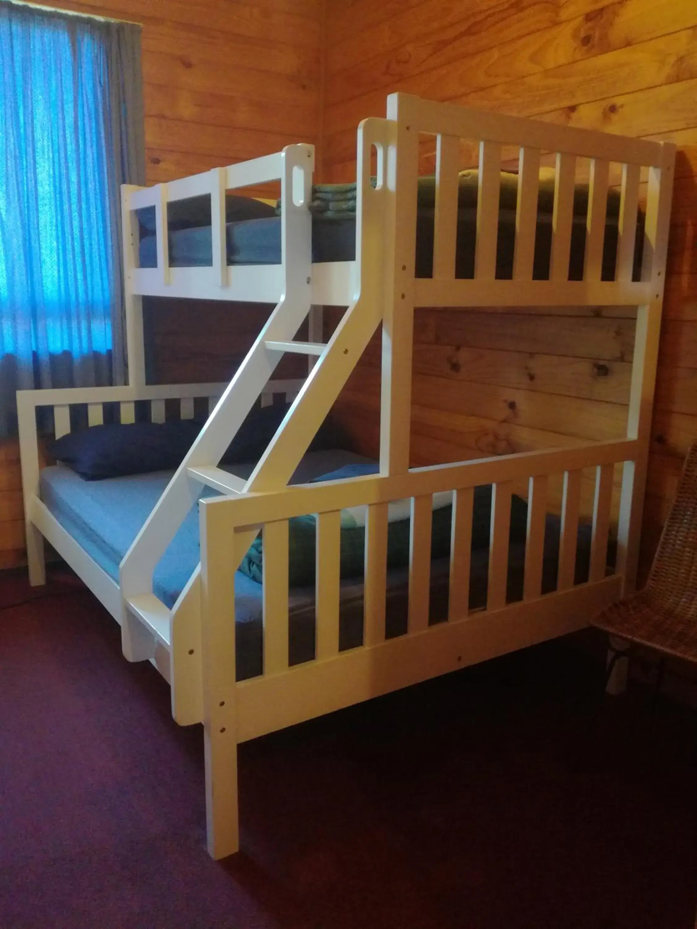 Photo of the whole room, Bed in JunoHall Backpackers Photo of the whole room, Bed in JunoHall Backpackers