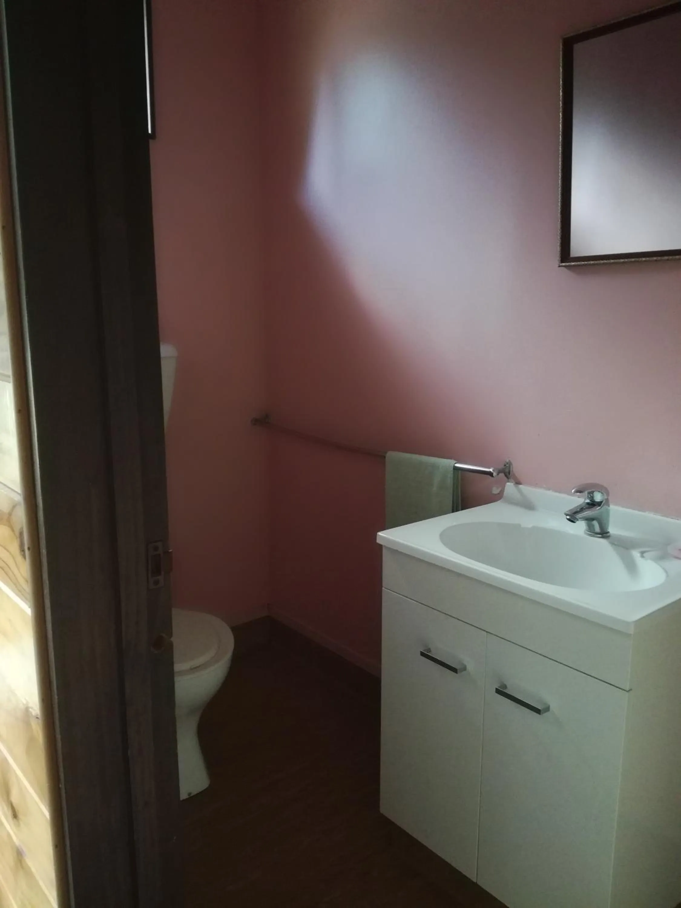 Toilet in JunoHall Backpackers