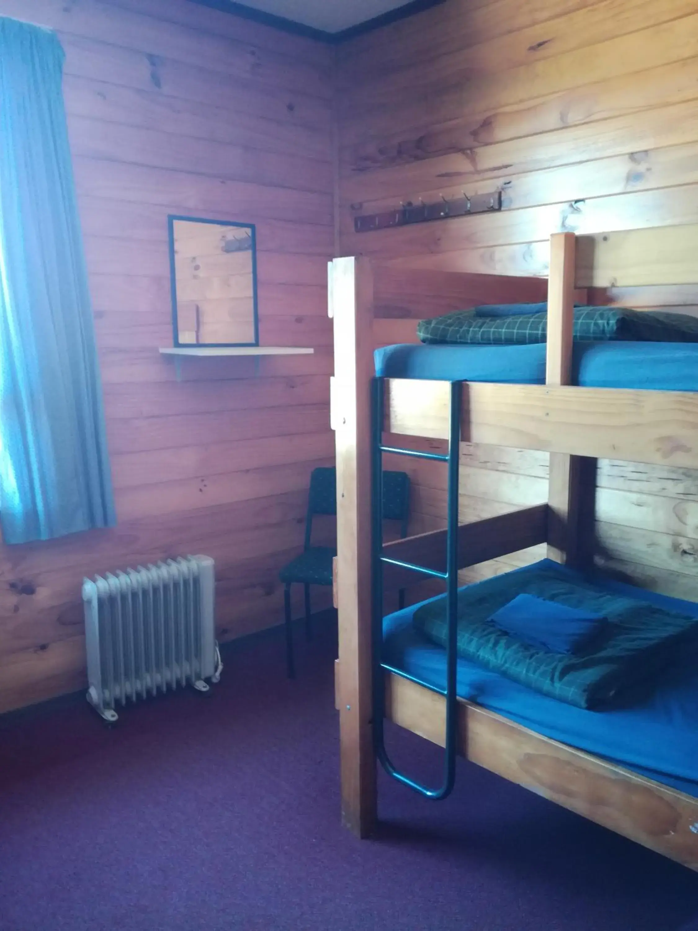 bunk bed, Bed in JunoHall Backpackers bunk bed, Bed in JunoHall Backpackers