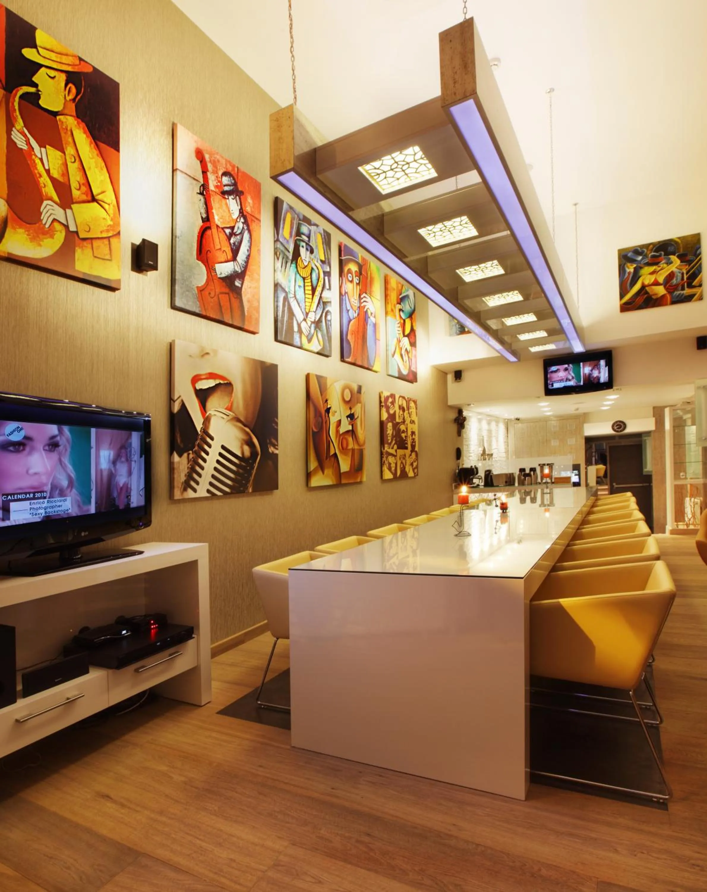 Restaurant/places to eat in Jazz Hotel Nisantasi