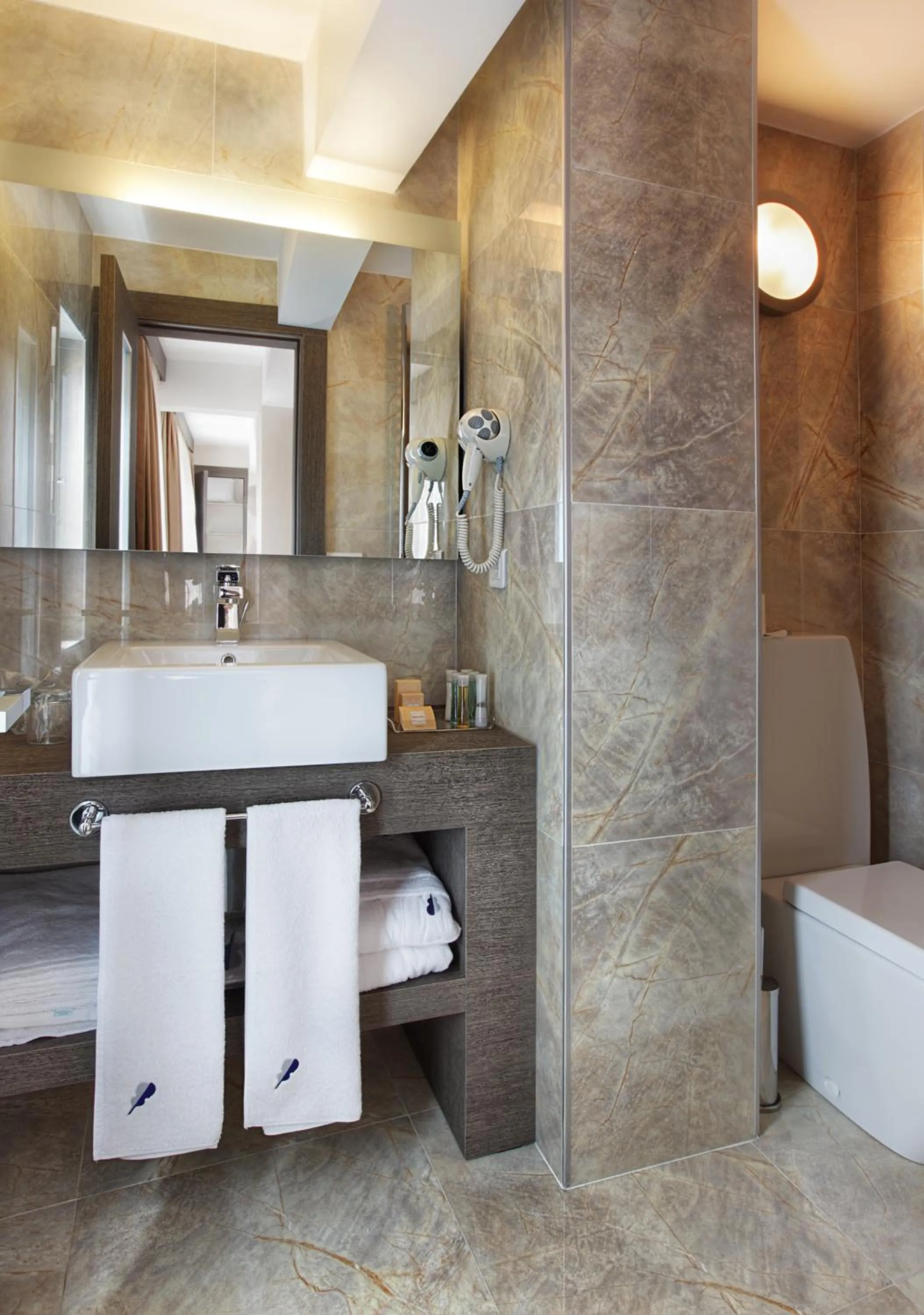 Toilet in Jazz Hotel Nisantasi