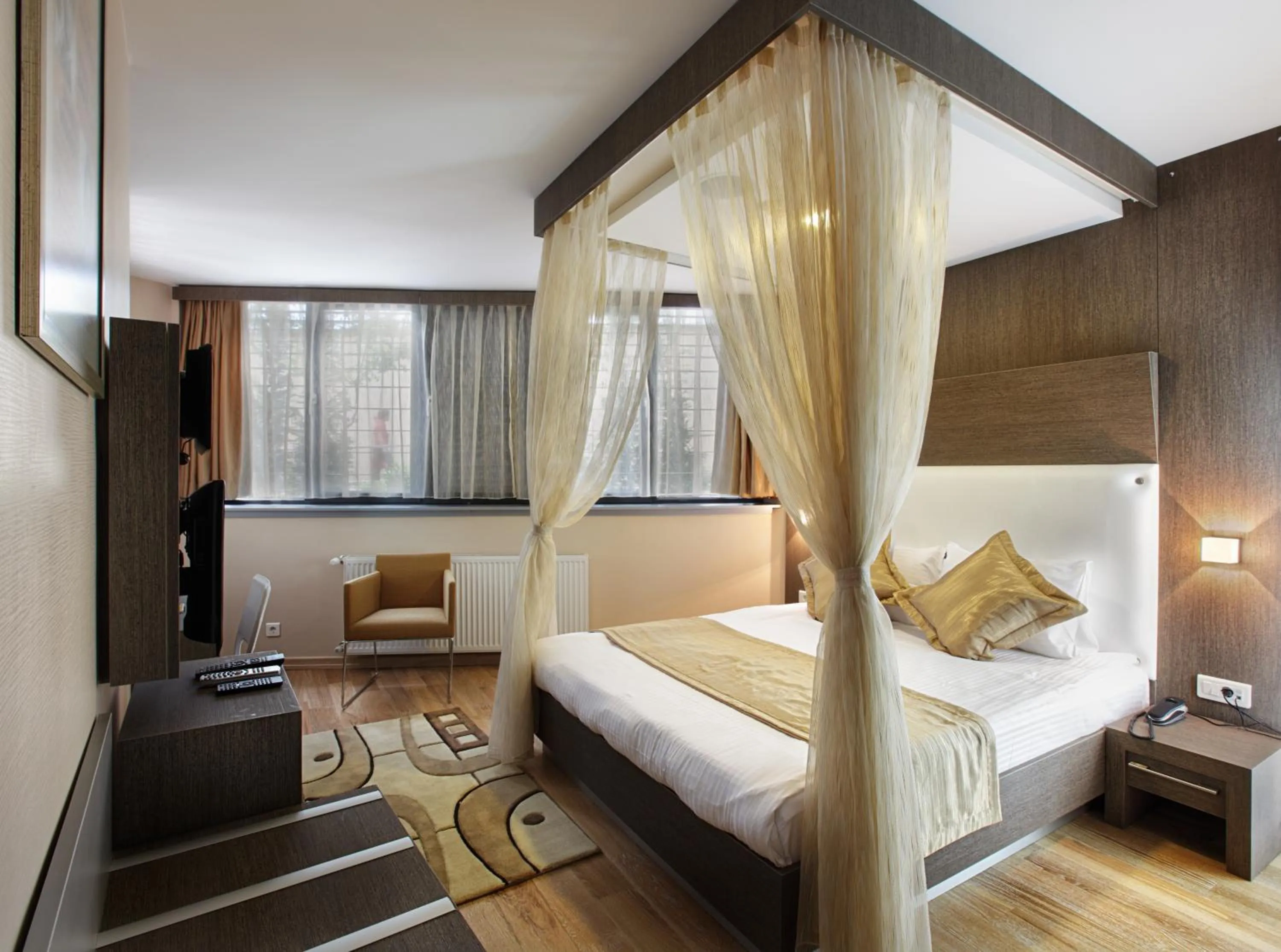 Photo of the whole room, Bed in Jazz Hotel Nisantasi