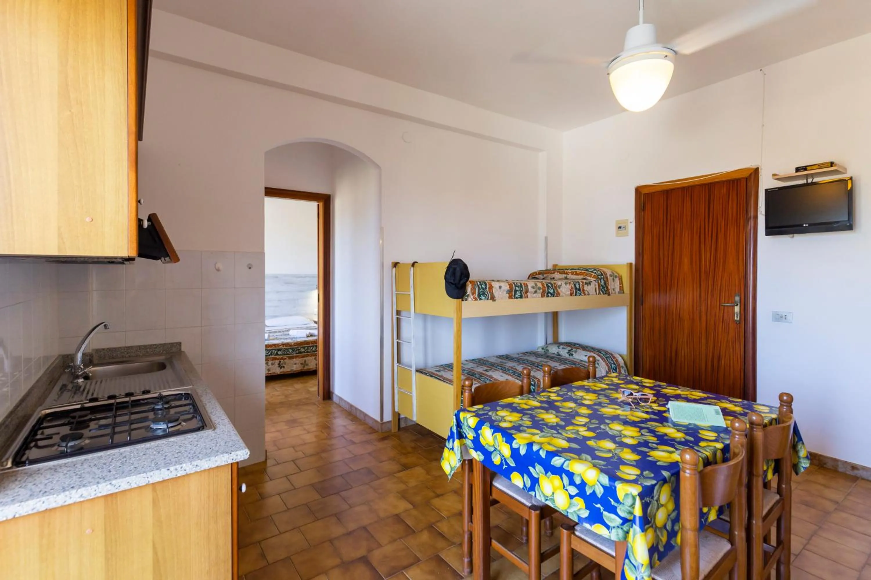Kitchen or kitchenette in Residence Limoneto