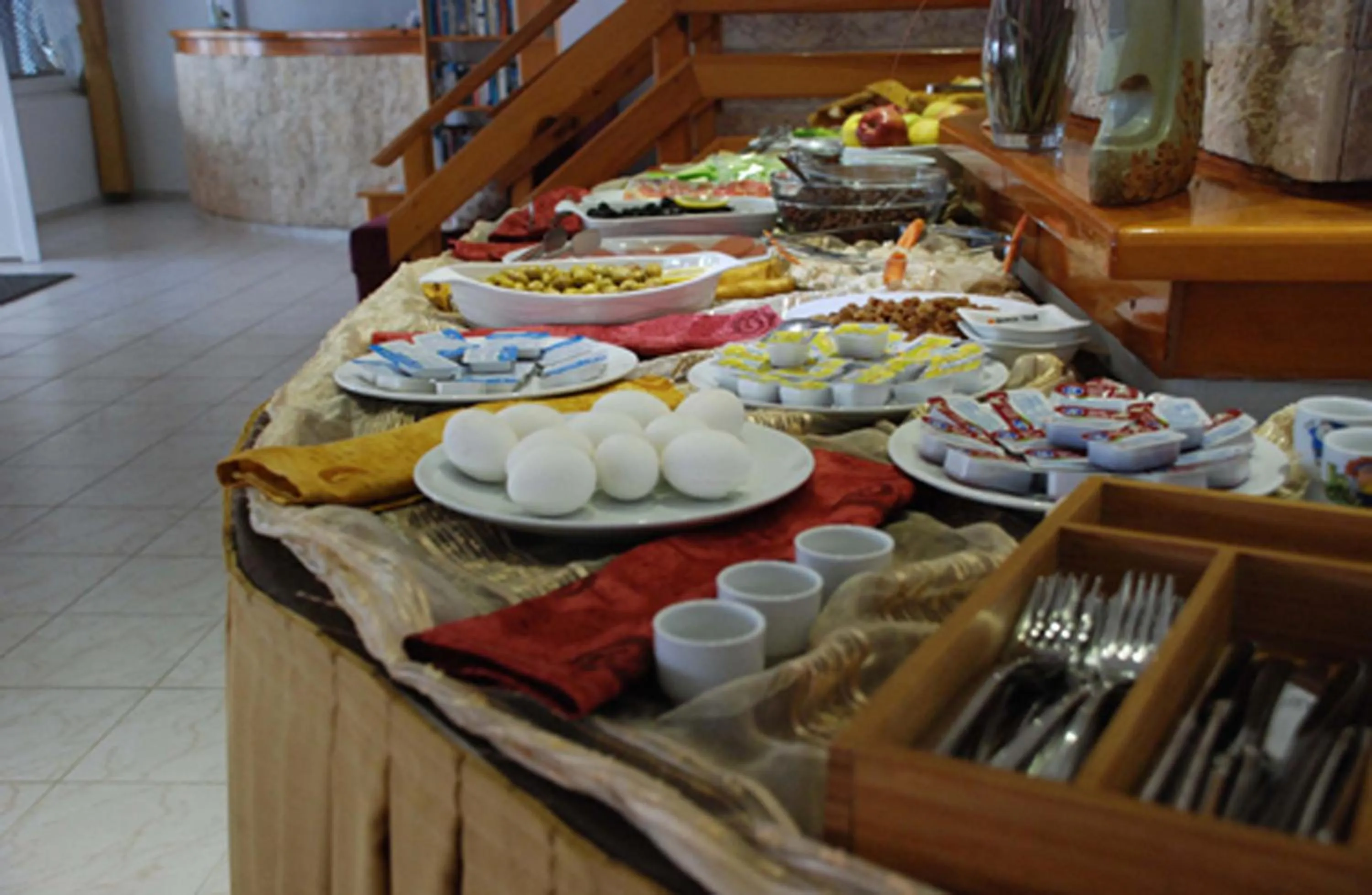 Buffet breakfast in Rain Hotel